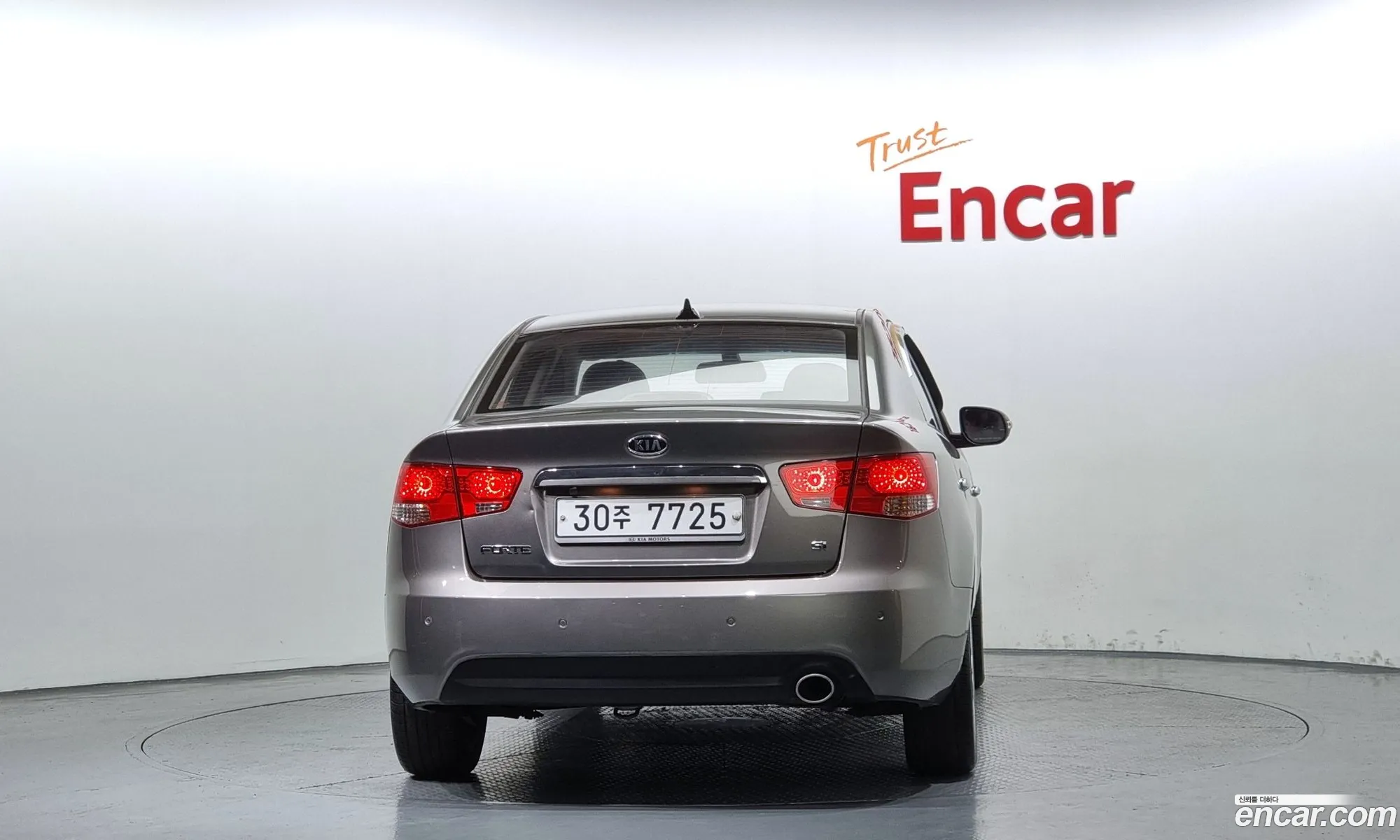 Kia Forte I 16 Cvvt Premium Si 2010 - фотография 15611880