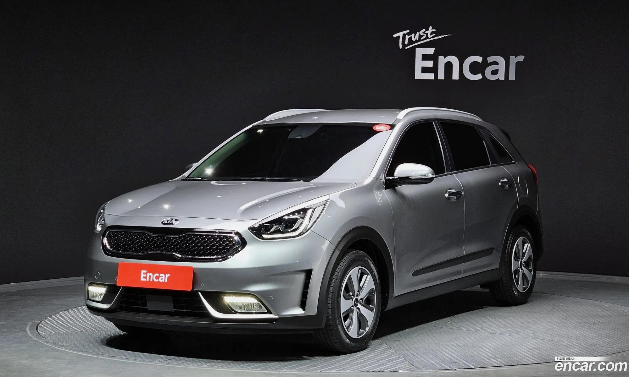 Kia Niro I Nobless 2018 - фотография 17308843