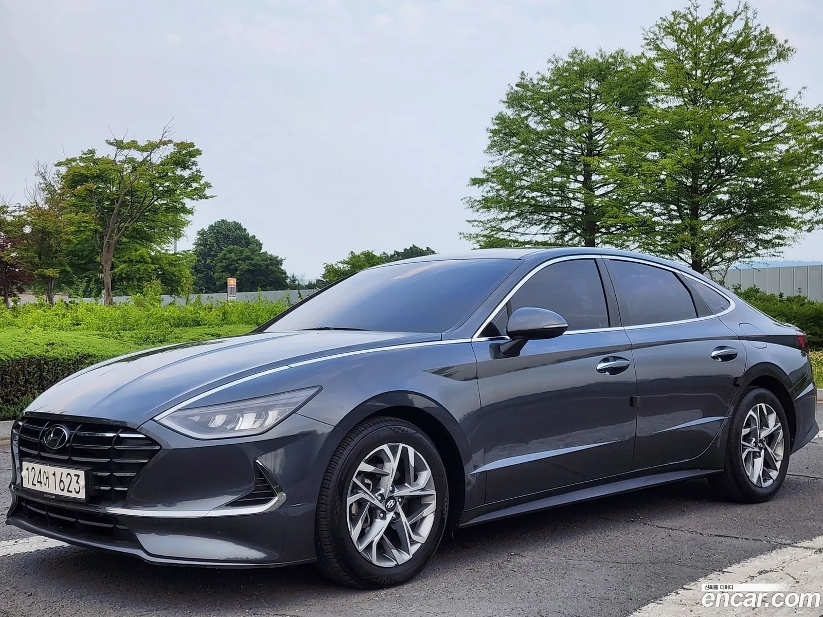 Hyundai Sonata Dn8 20 Premium - фотография 17940766