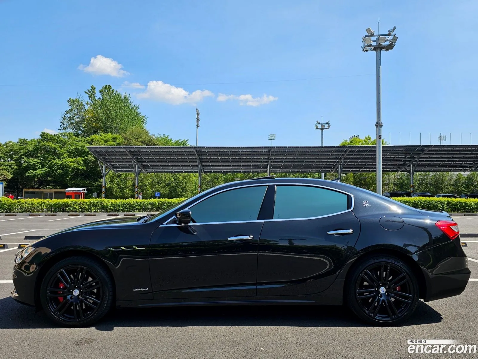 Maserati Ghibli Iii 30S Q4 Gran Sports 2018 - фотография 3723849
