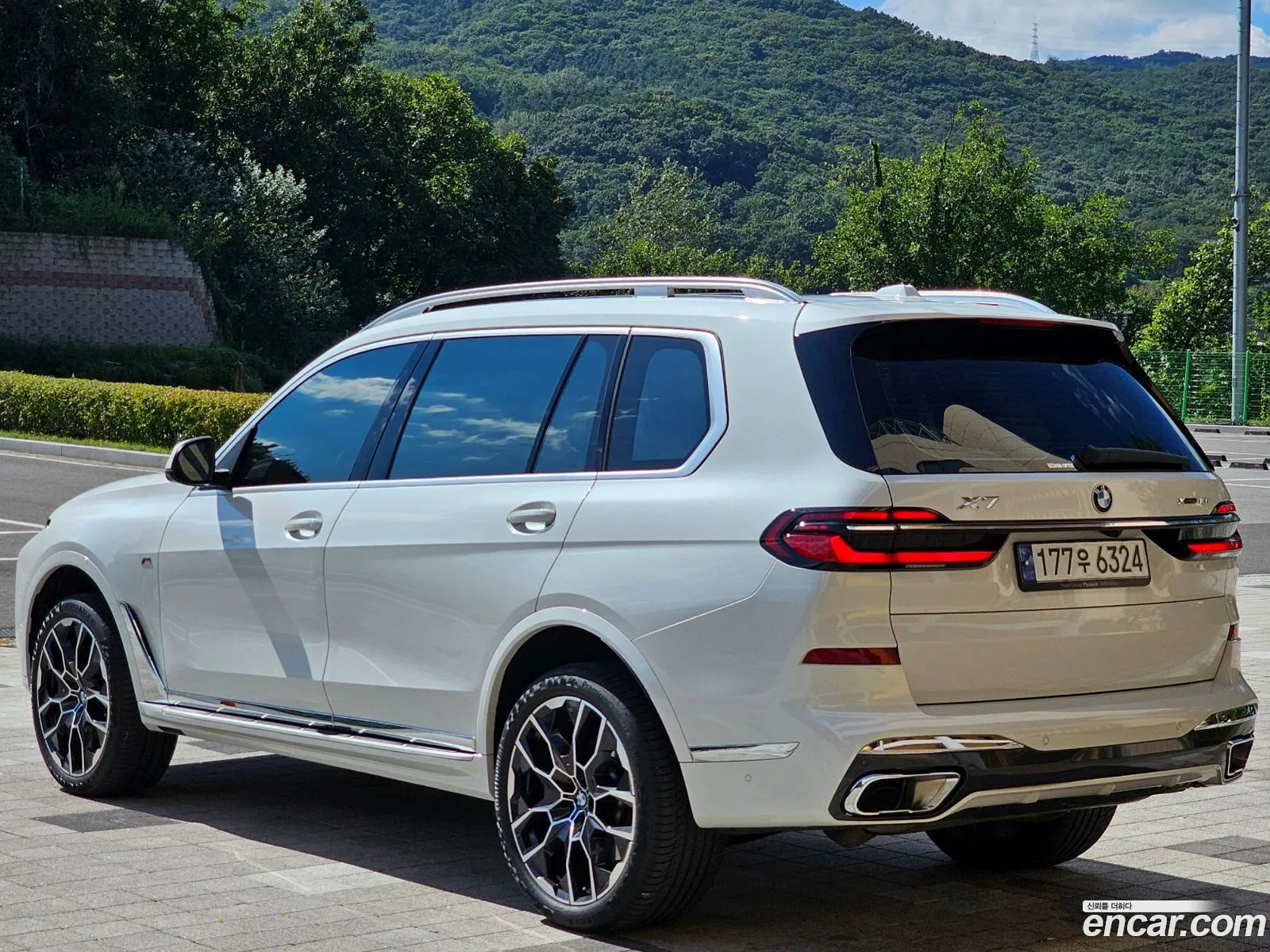 BMW X7 G07 ​​xDrive 40I M Sports 6-Seater - фотография 7626866