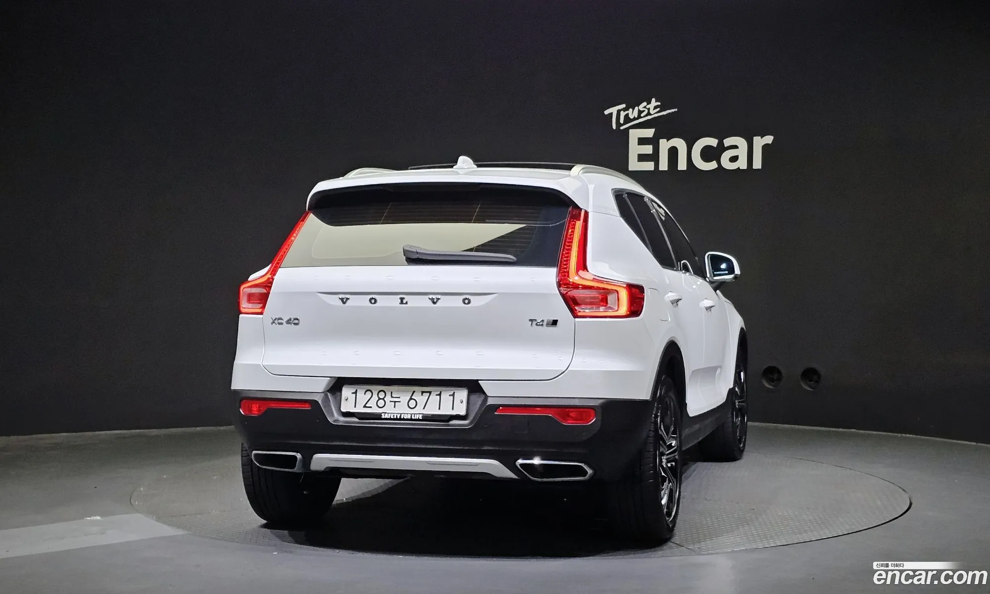 Volvo Xc40 I T4 Inscription 2020 - фотография 3642416
