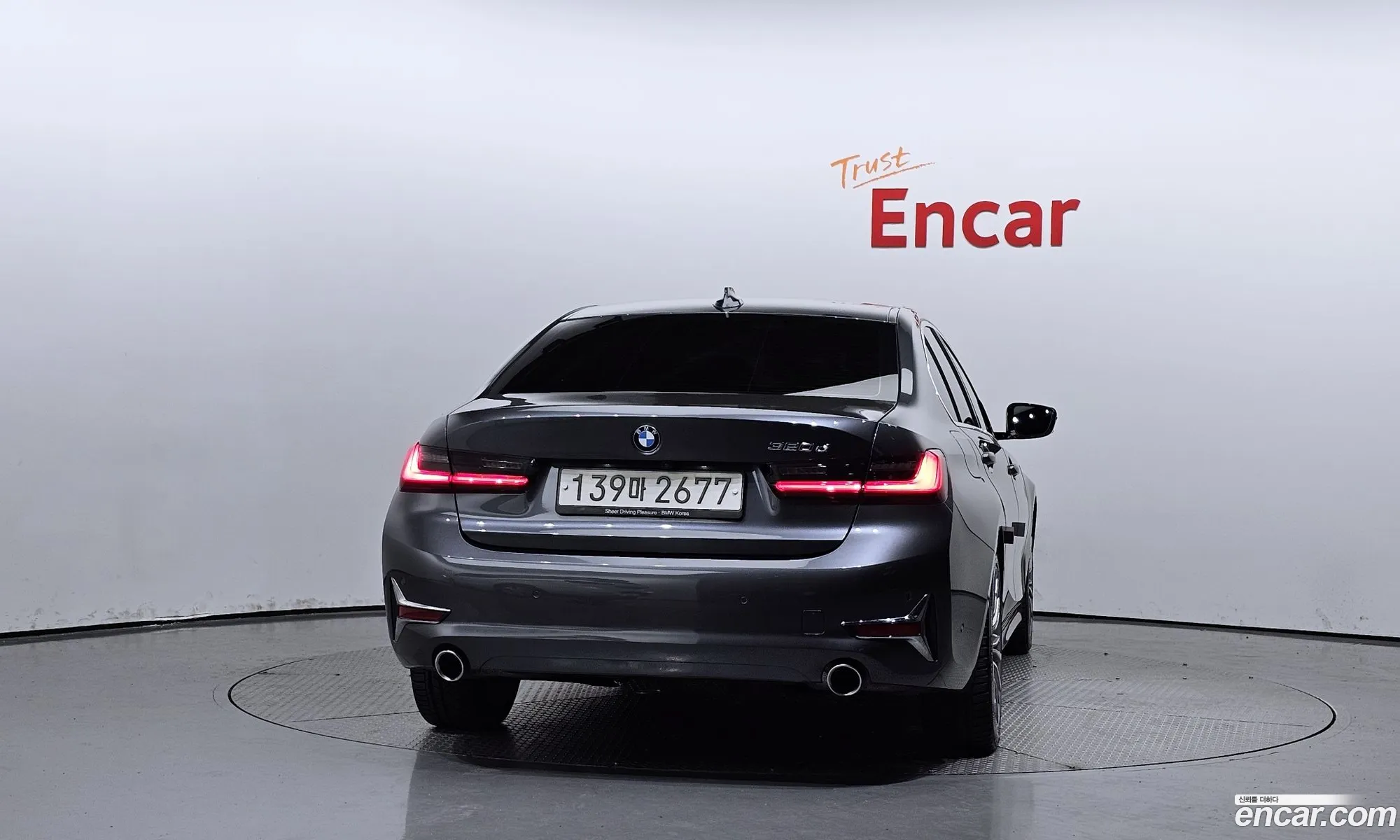 BMW 3Er 320D Luxury 2019 - фотография 172187