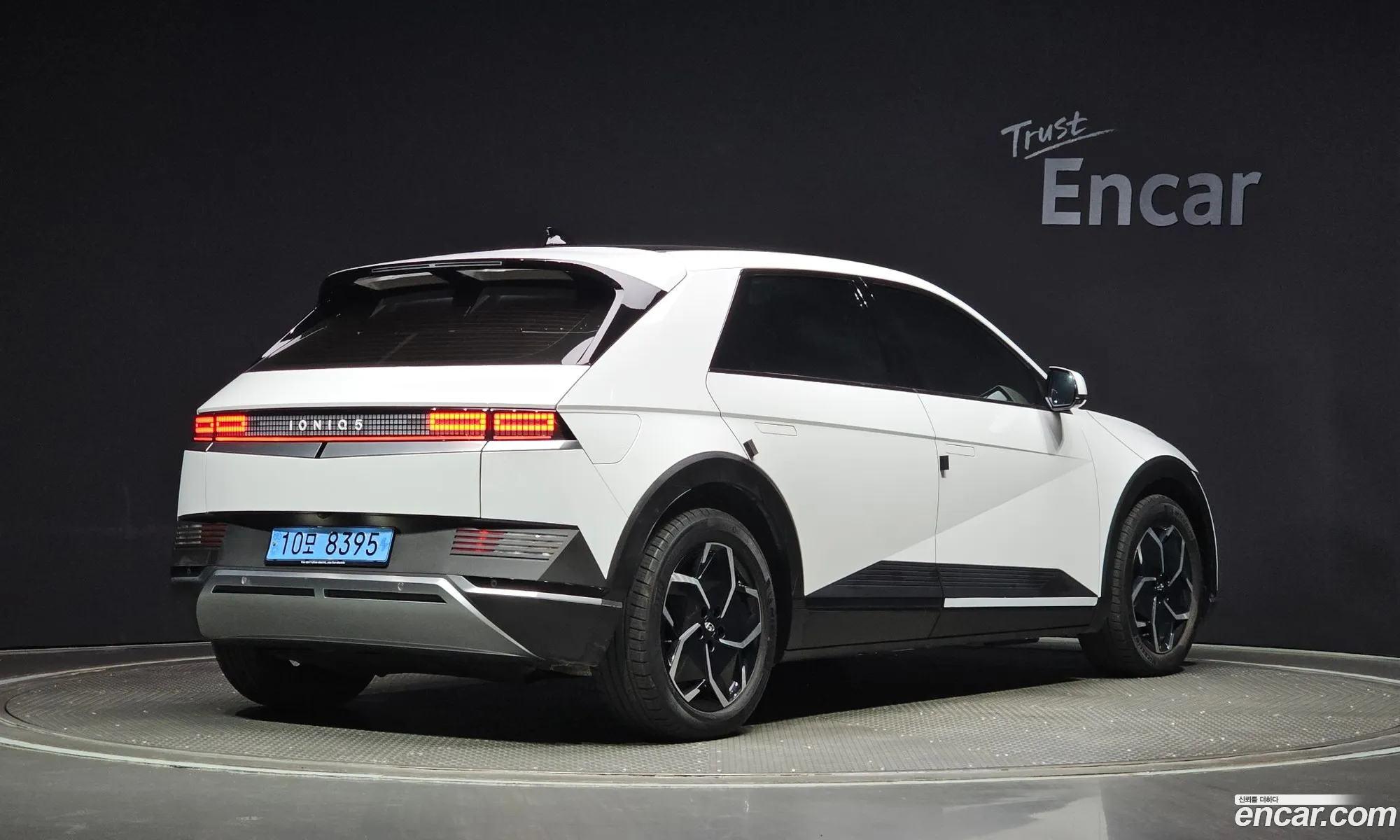 Hyundai Ioniq 5 Ioniq 5 Long Range 2022 - фотография 14074066