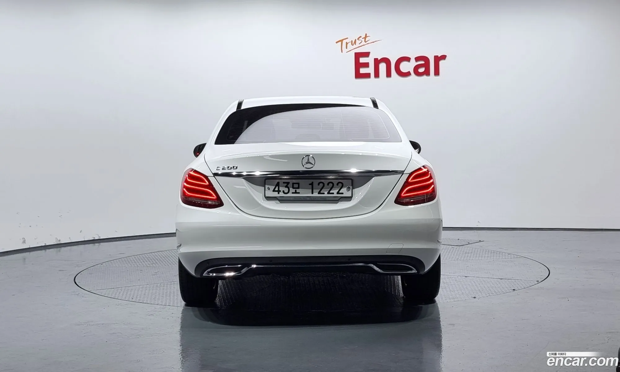 Mercedes-Benz C-Klasse C200 Avant Garde 2015 - фотография 12110780