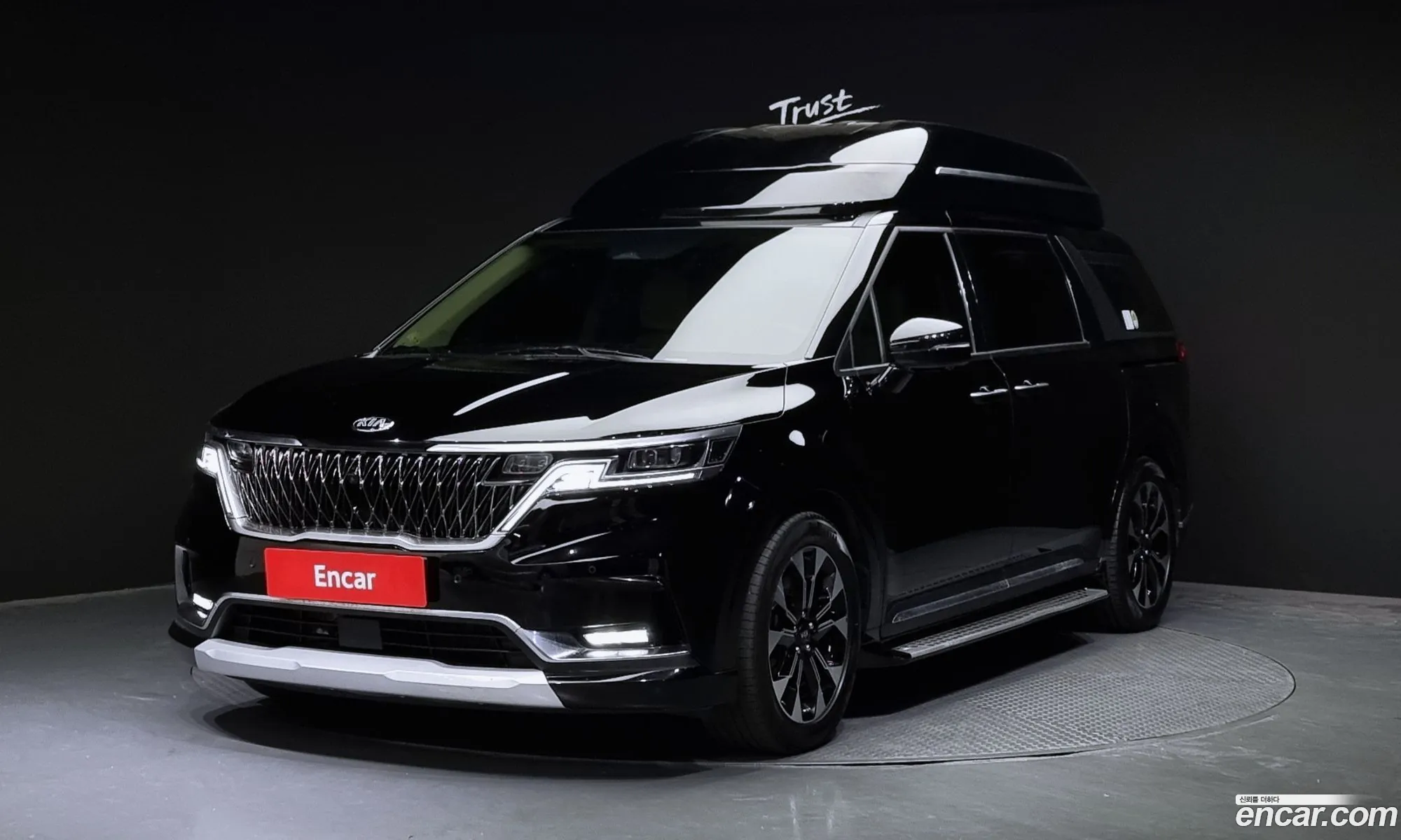 Kia Carnival Gasoline 9-Seater High Limousine 2021 - фотография 11823562