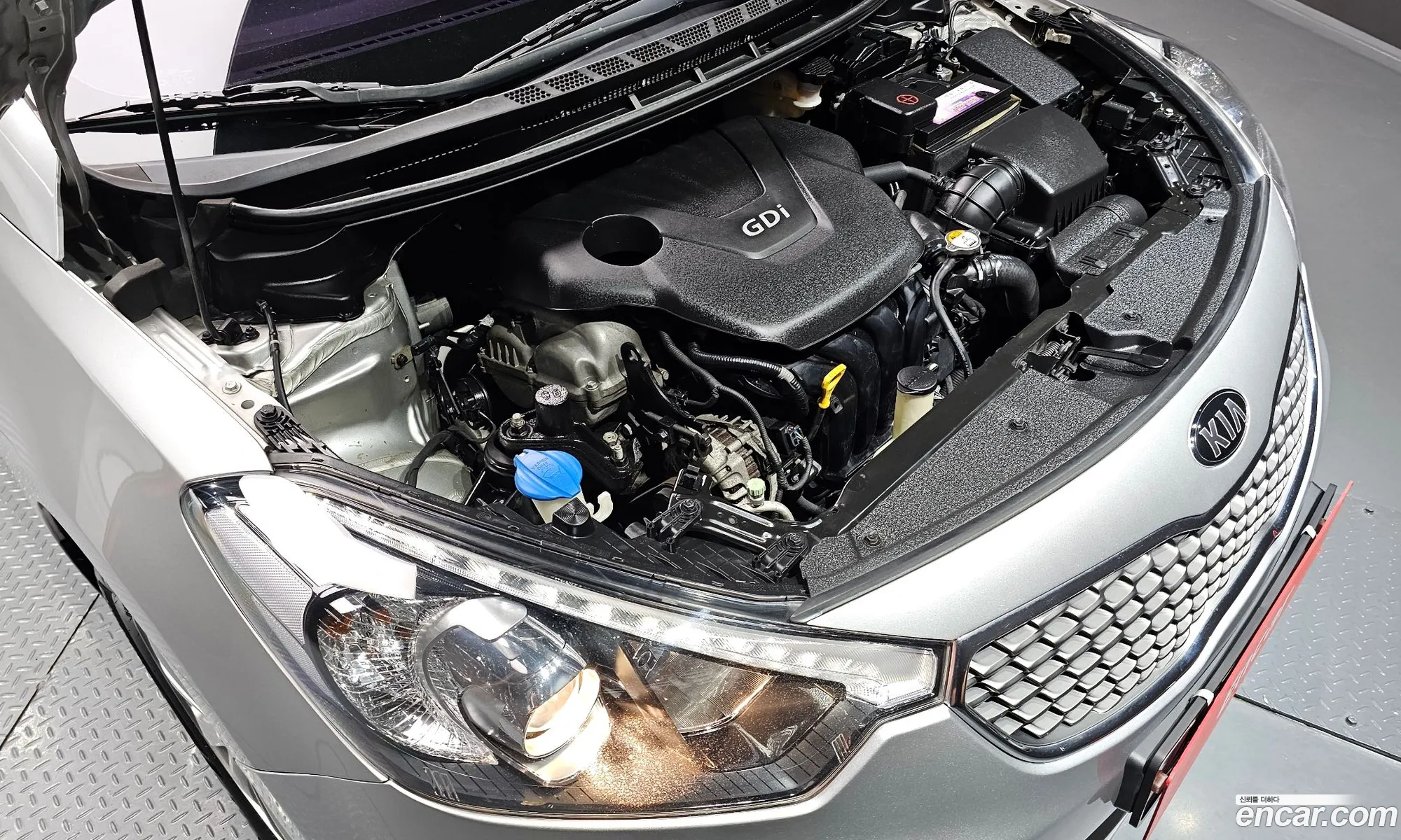 Kia K3 I Luxury 2013 - фотография 17440398