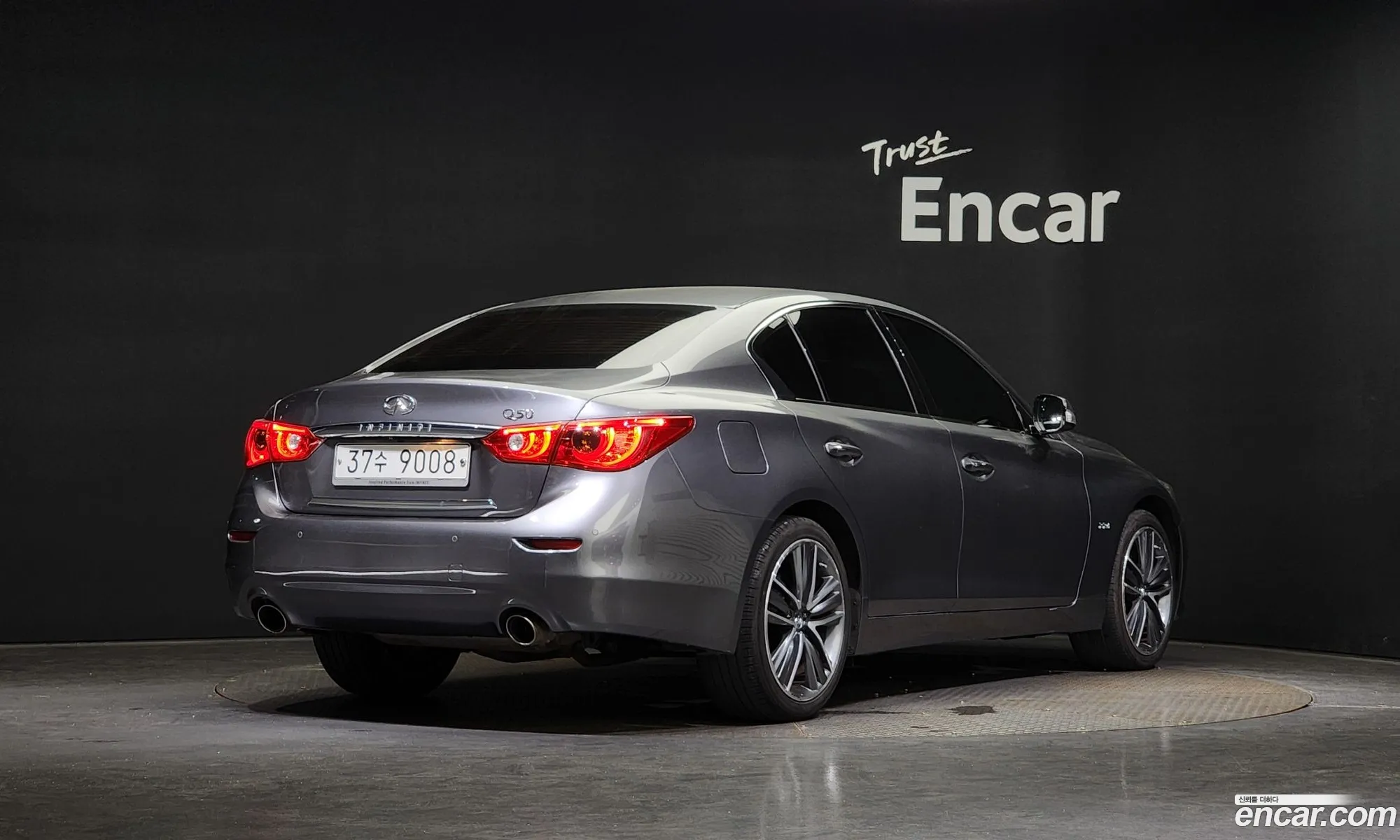 Infiniti Q50 22D Premium 2015 - фотография 3775807