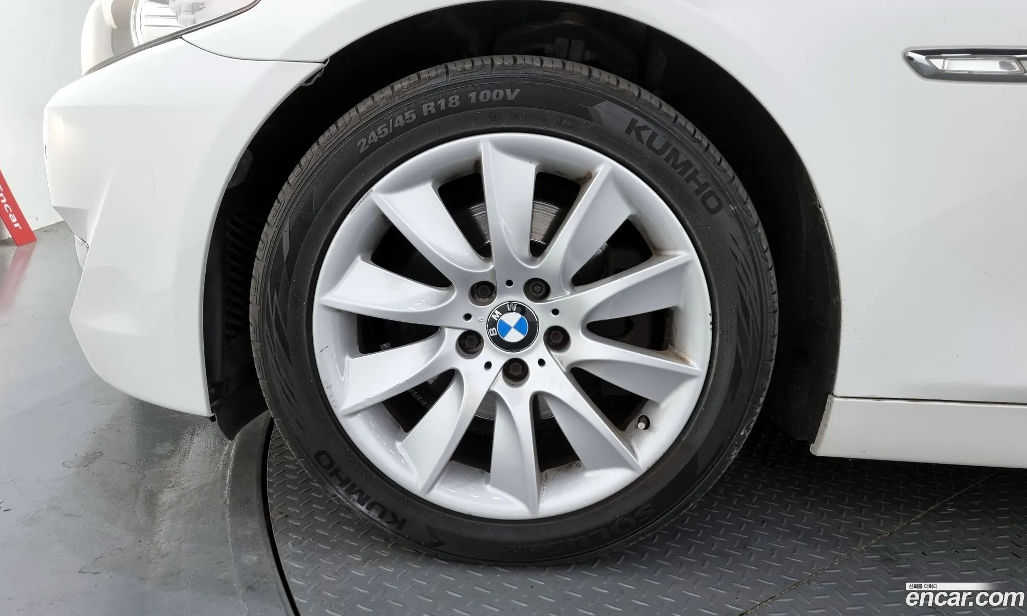 BMW 5Er Vi F10F11F07 520D 2012 - фотография 13393869