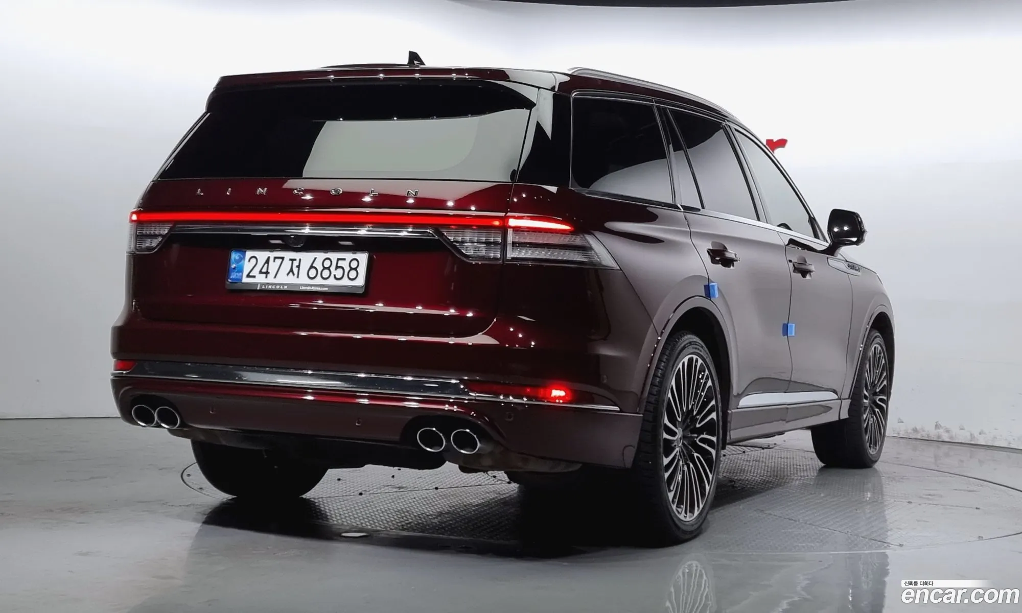 Lincoln Aviator Ii 30 Black Label Awd 2022 - фотография 3745011