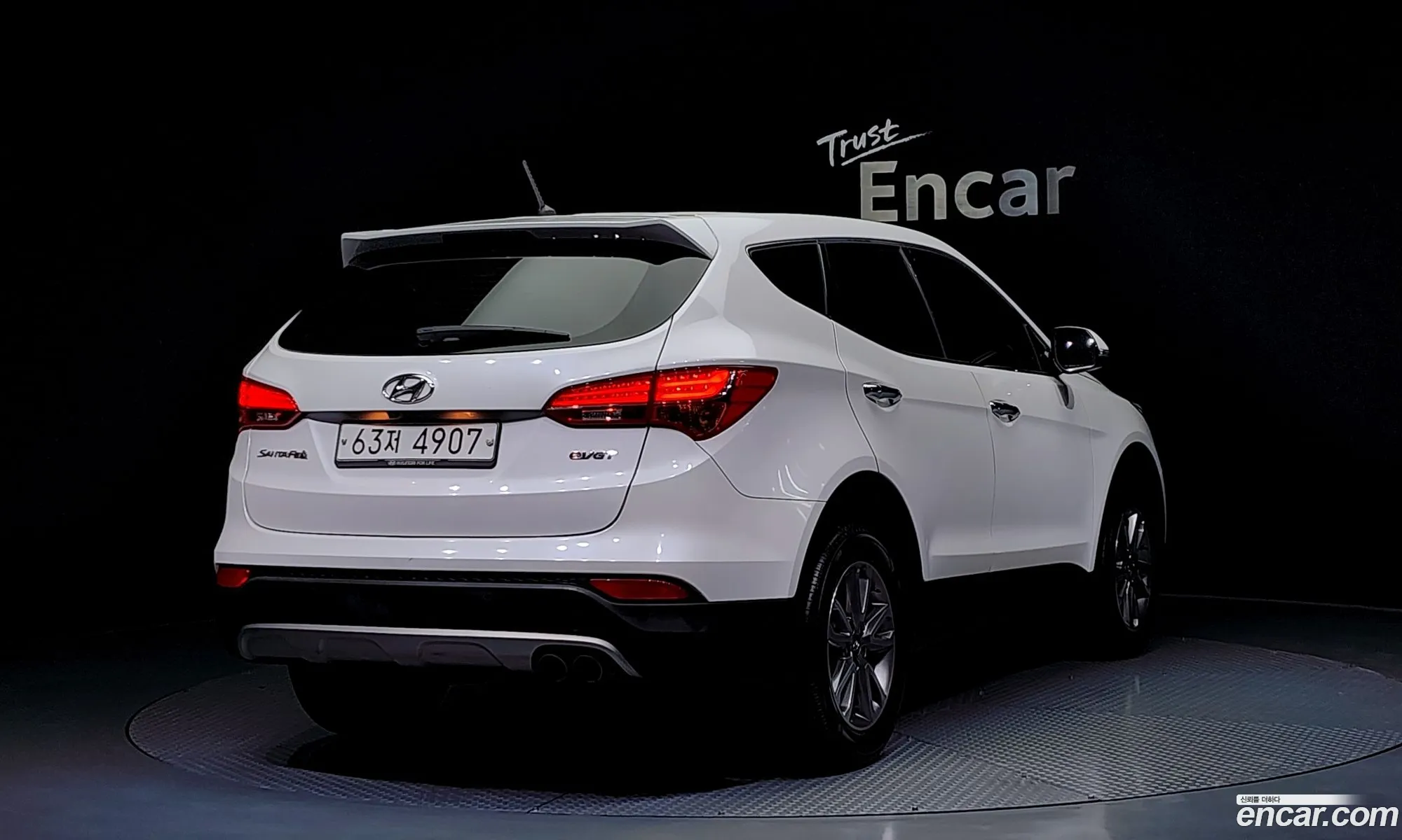 Hyundai Santa Fe Iii Diesel E-Vgt 20 2Wd Smart 2015 - фотография 19179570