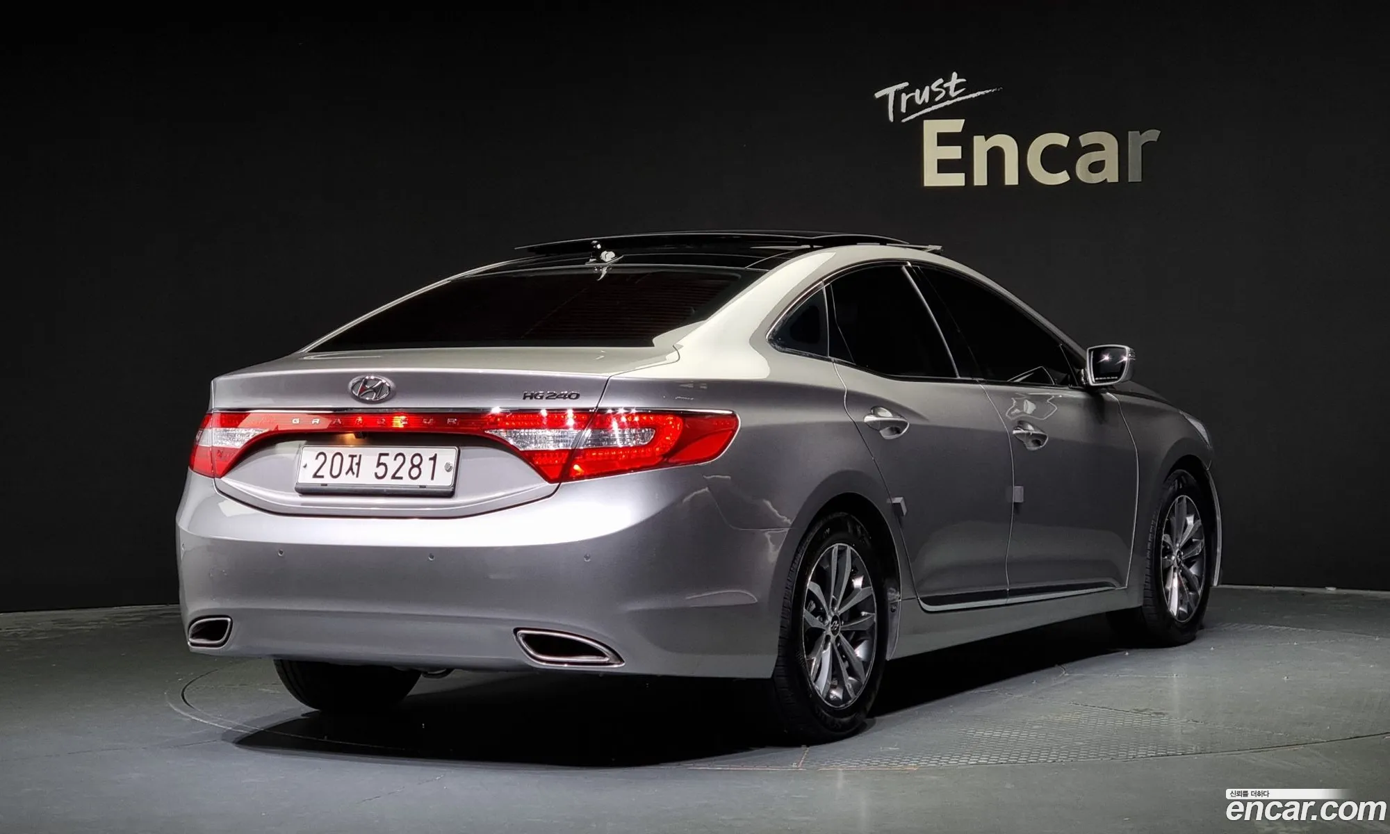 Hyundai Grandeur V Hg240 Luxury 2012 - фотография 12351108