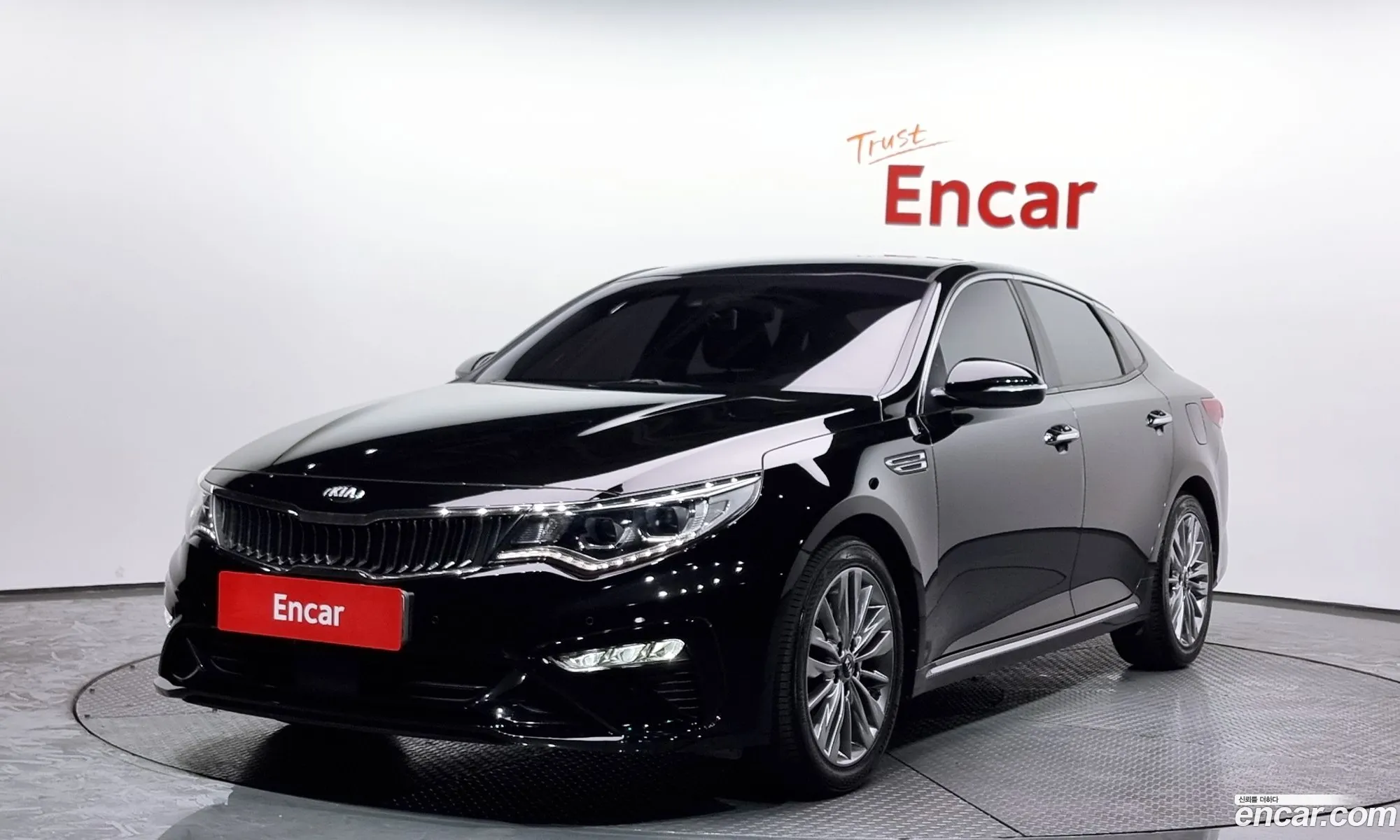 Kia K5 Ii 20 2019 - фотография 14400345