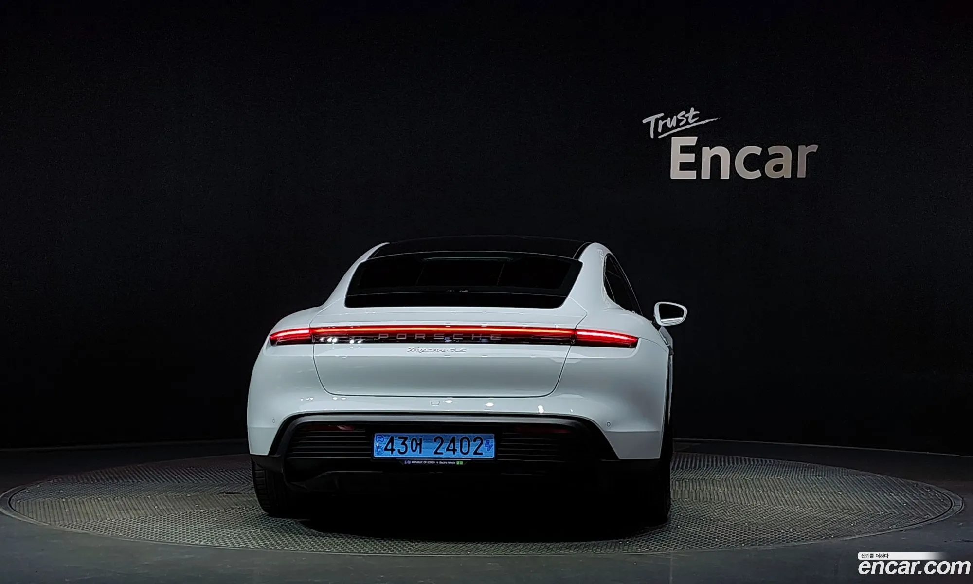 Porsche Taycan I 4S 2021 - фотография 3720856