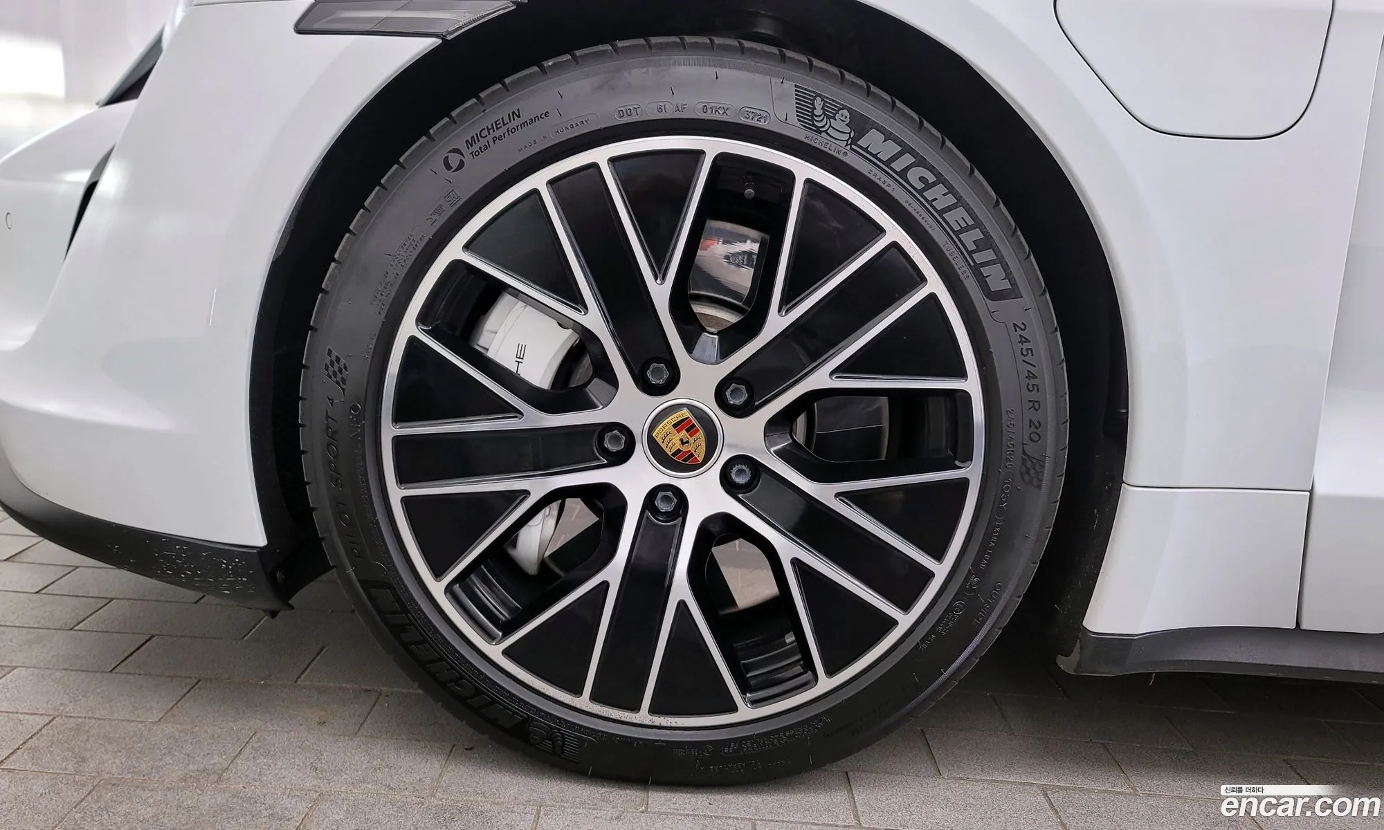 Porsche Taycan I 4S 2021 - фотография 3720857