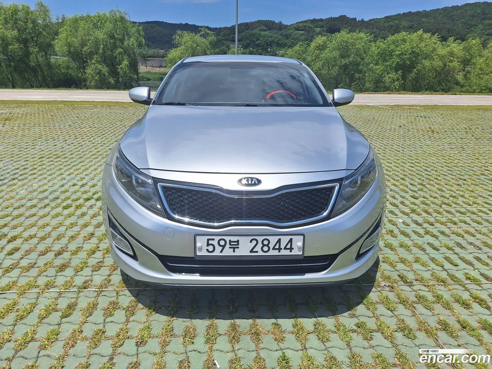 Kia K5 Lpi Deluxe 2015 - фотография 19670325