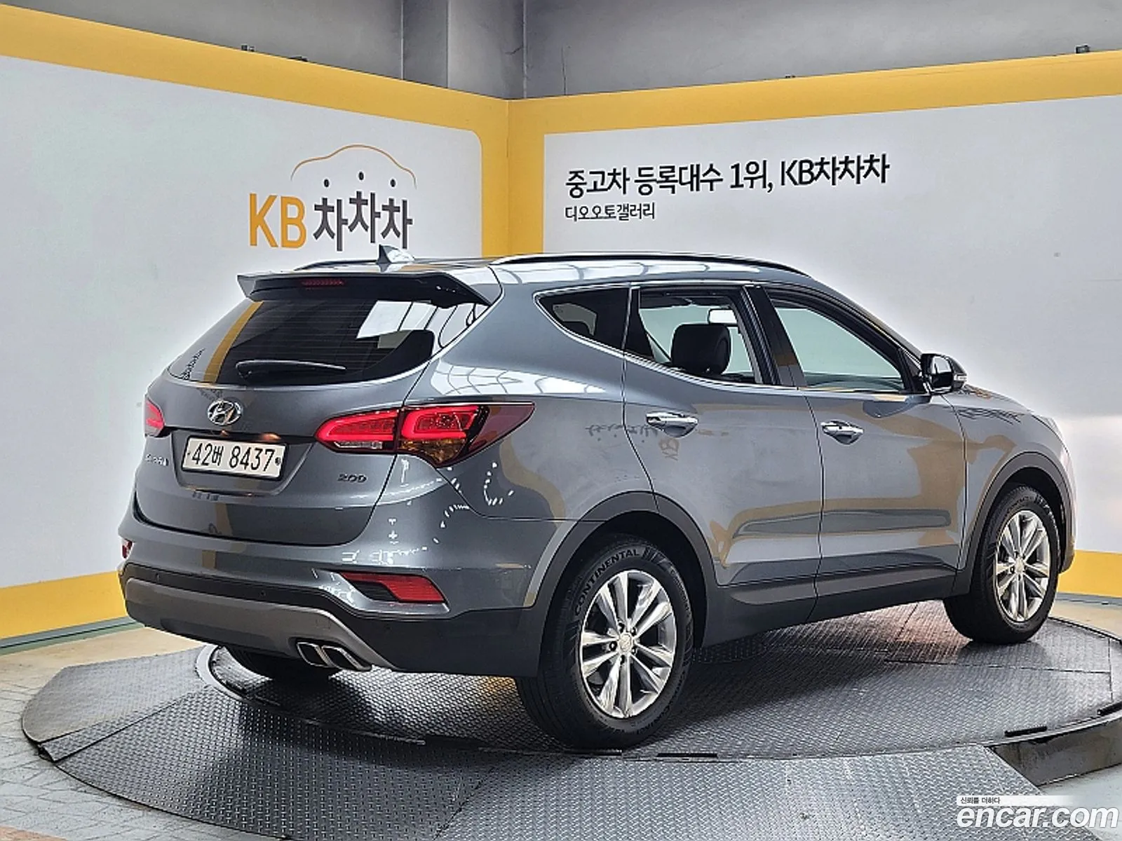 Hyundai Santa Fe Diesel 20 2Wd 2018 - фотография 18034180