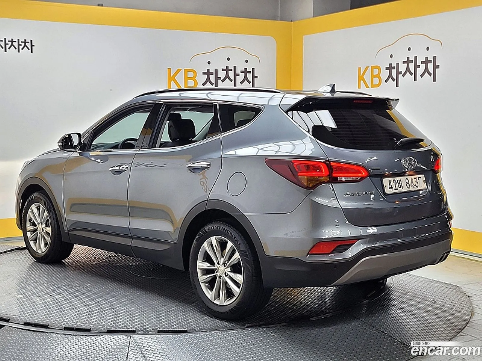 Hyundai Santa Fe Diesel 20 2Wd 2018 - фотография 18034181