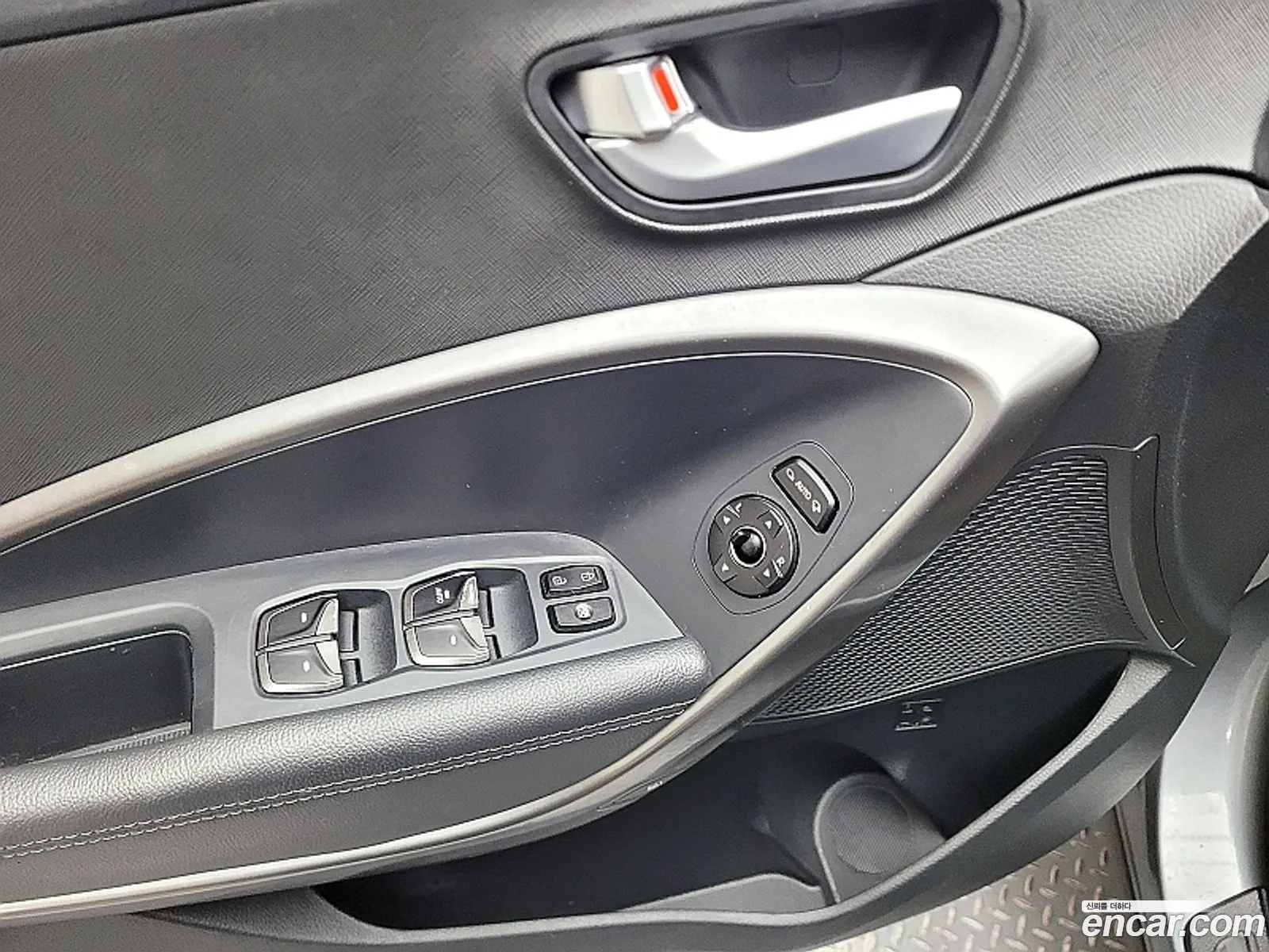 Hyundai Santa Fe Diesel 20 2Wd 2018 - фотография 18034183