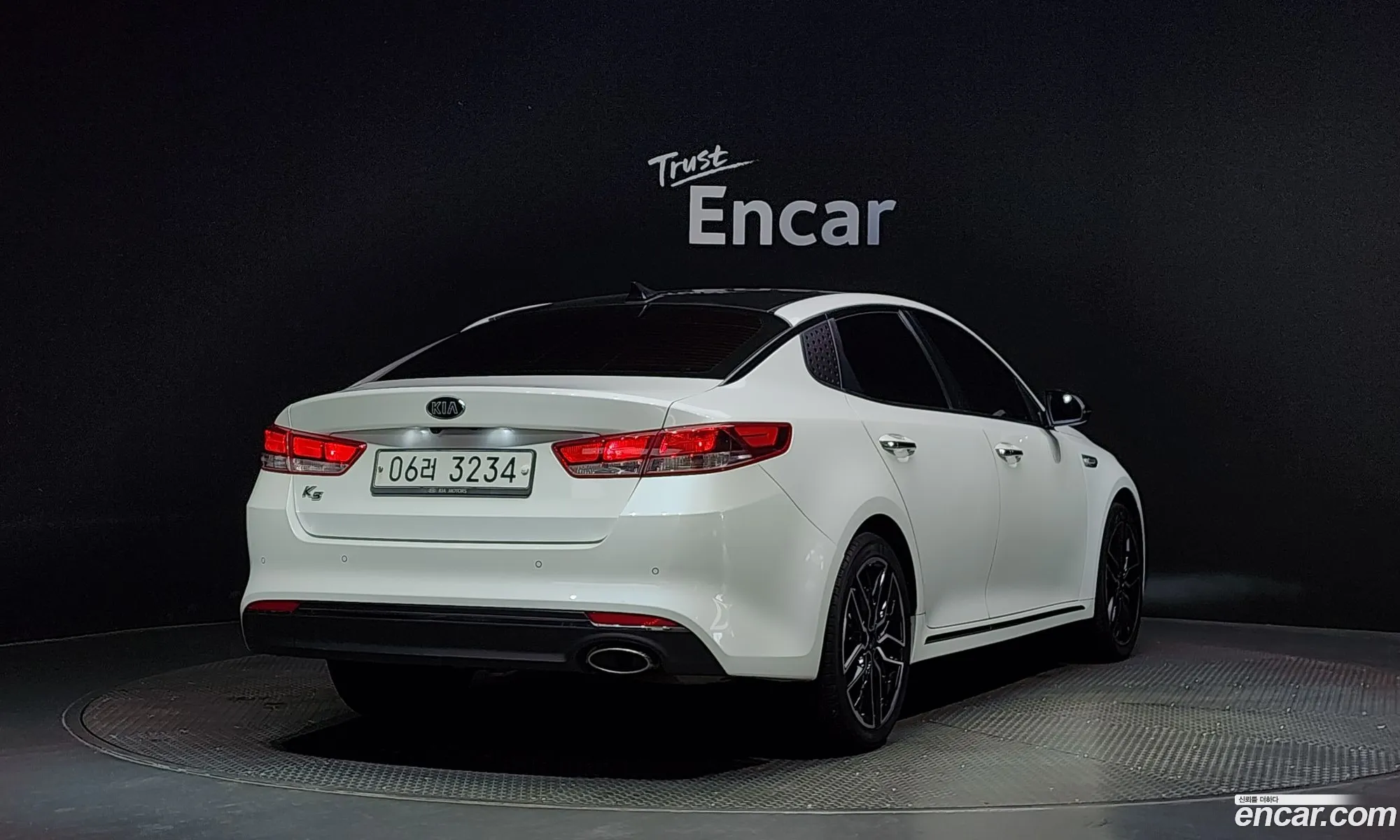 Kia K5 Ii Lpi Mx 2018 - фотография 19053168