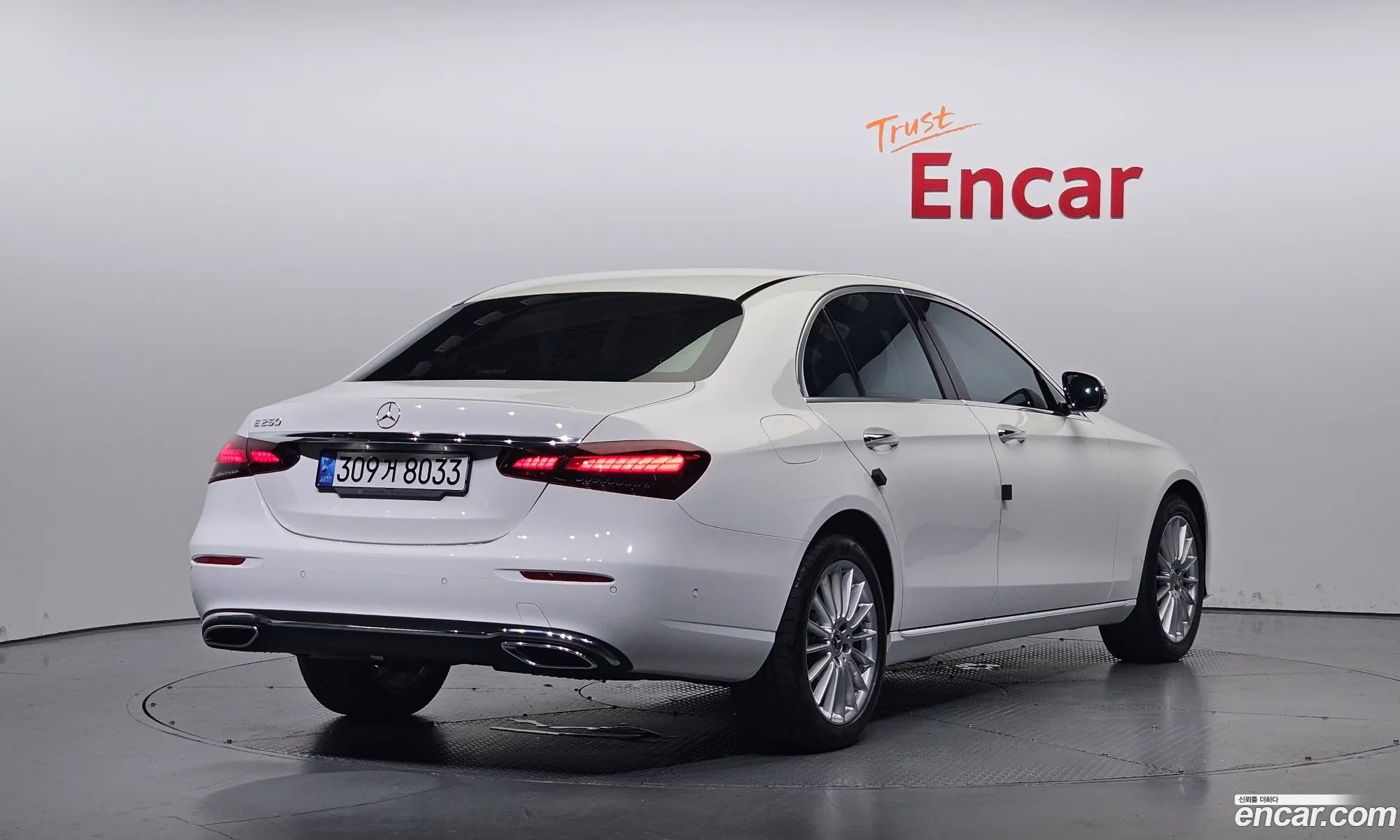 Mercedes-Benz E-Klasse V W213 S213 C238 E250 Exclusive 2022 - фотография 13814772