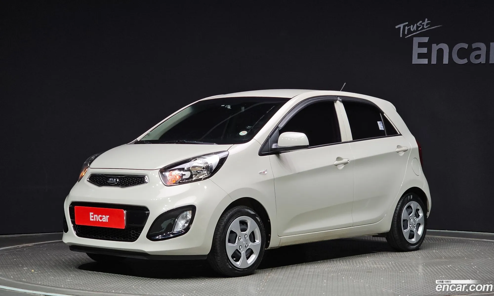 Kia Morning Ii Deluxe 2013 - фотография 15106580