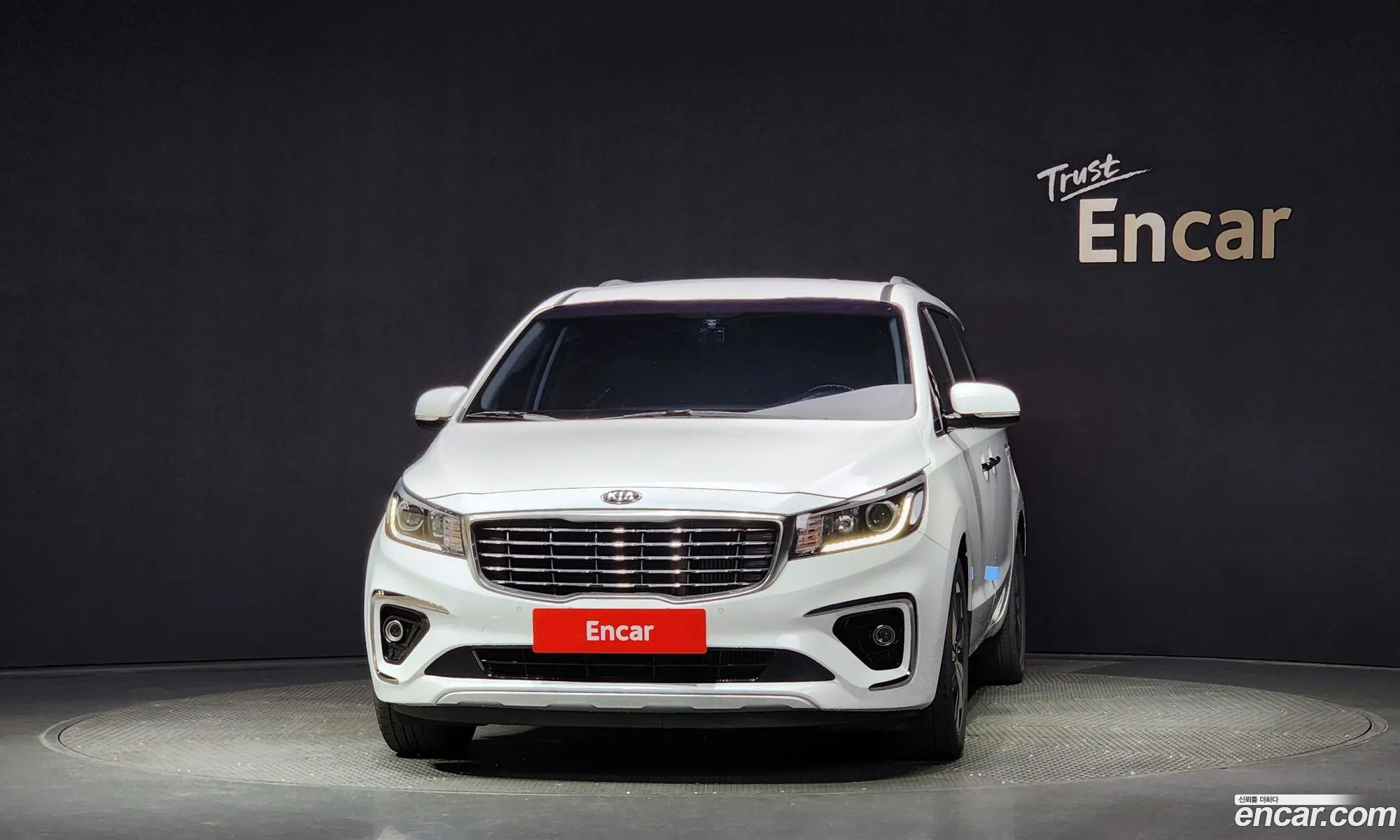 Kia Carnival Iii 9-Seater Prestige 2019 - фотография 11052586