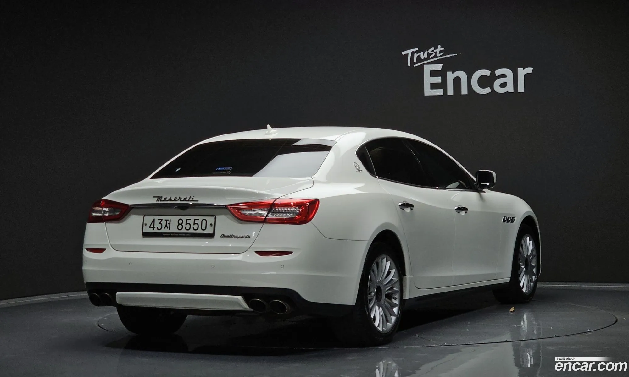 Maserati Quattroporte Vi 30 Diesel 2015 - фотография 12529775