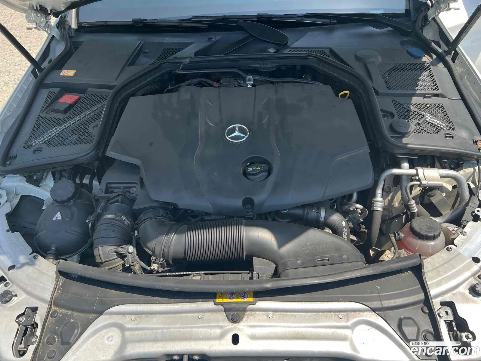 Mercedes-Benz C-Klasse C250 Bluetec 4Matic 2015 - фотография 12656310