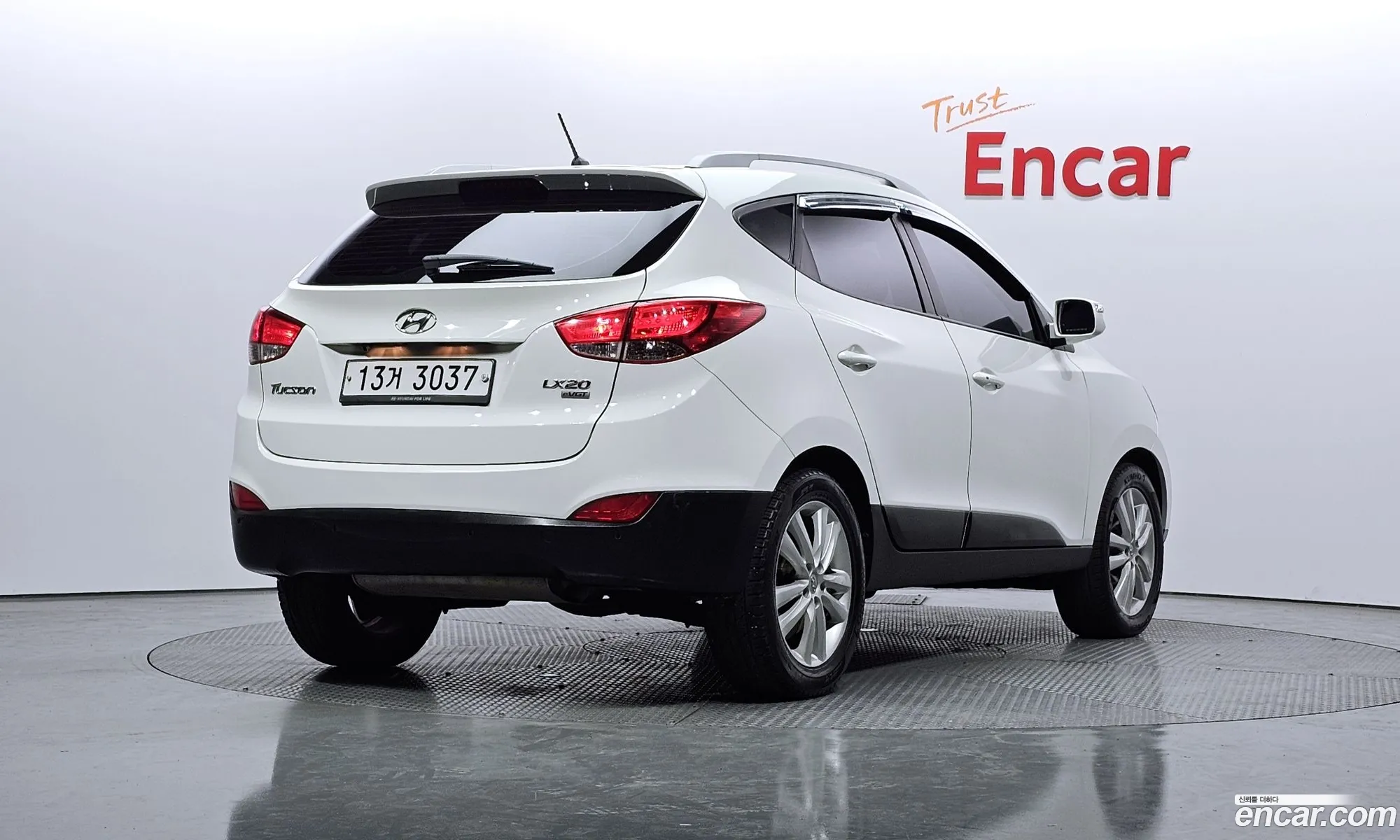 Hyundai Tucson Diesel 2Wd Lx20 2012 - фотография 15919516