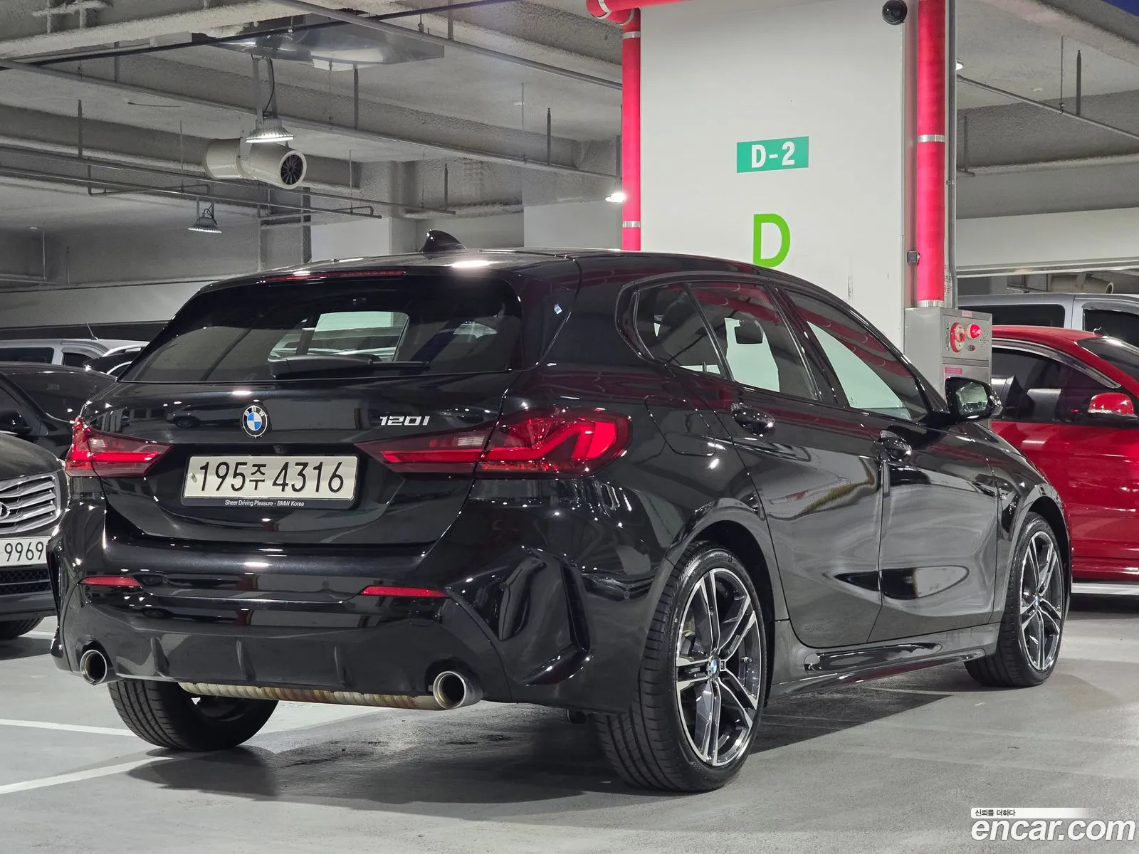 BMW 1Er 120I M Sports 2023 - фотография 6142
