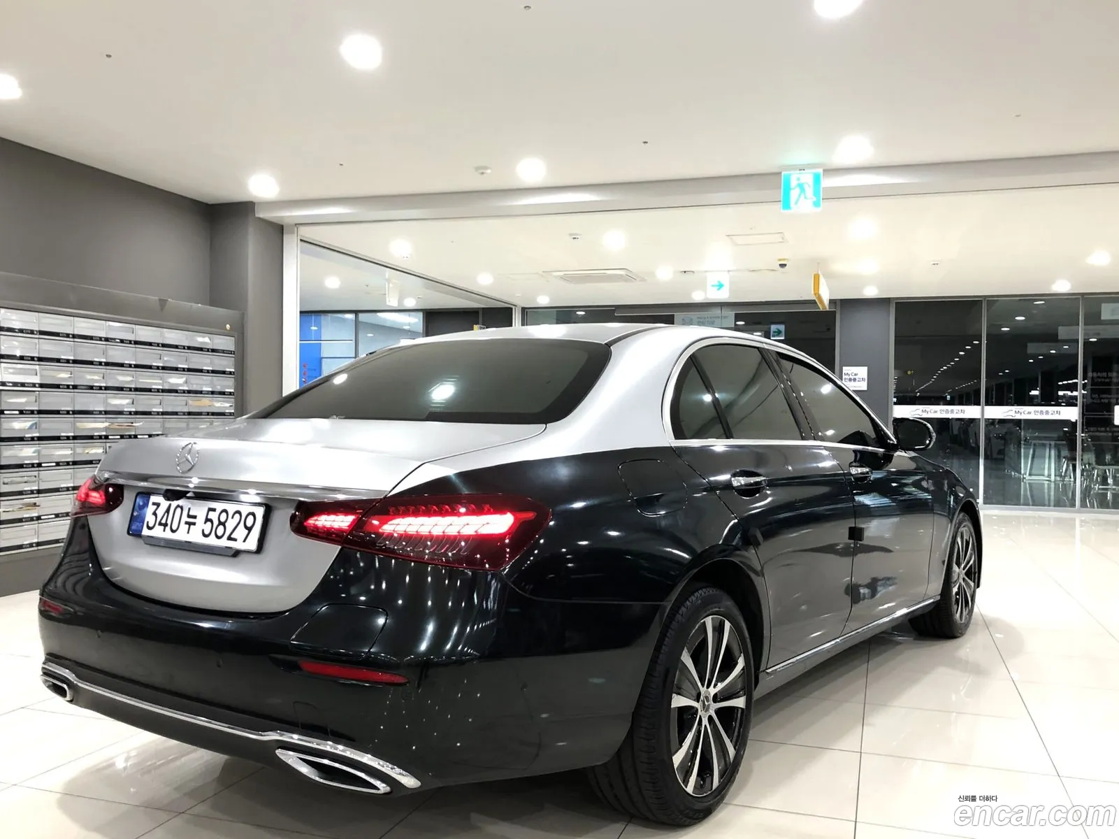 Mercedes-Benz E-Klasse V W213 S213 C238 E300E 4Matic Exclusive 2021 - фотография 12851906