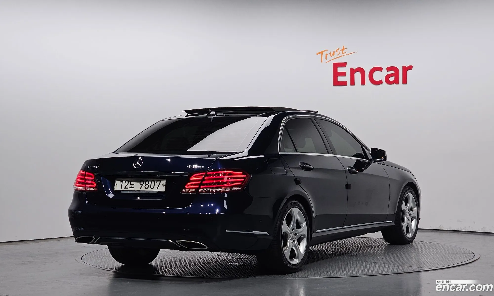 Mercedes-Benz E-Klasse Iv W212 S212 C207 E350 4Matic Avantgarde 2014 - фотография 11572095