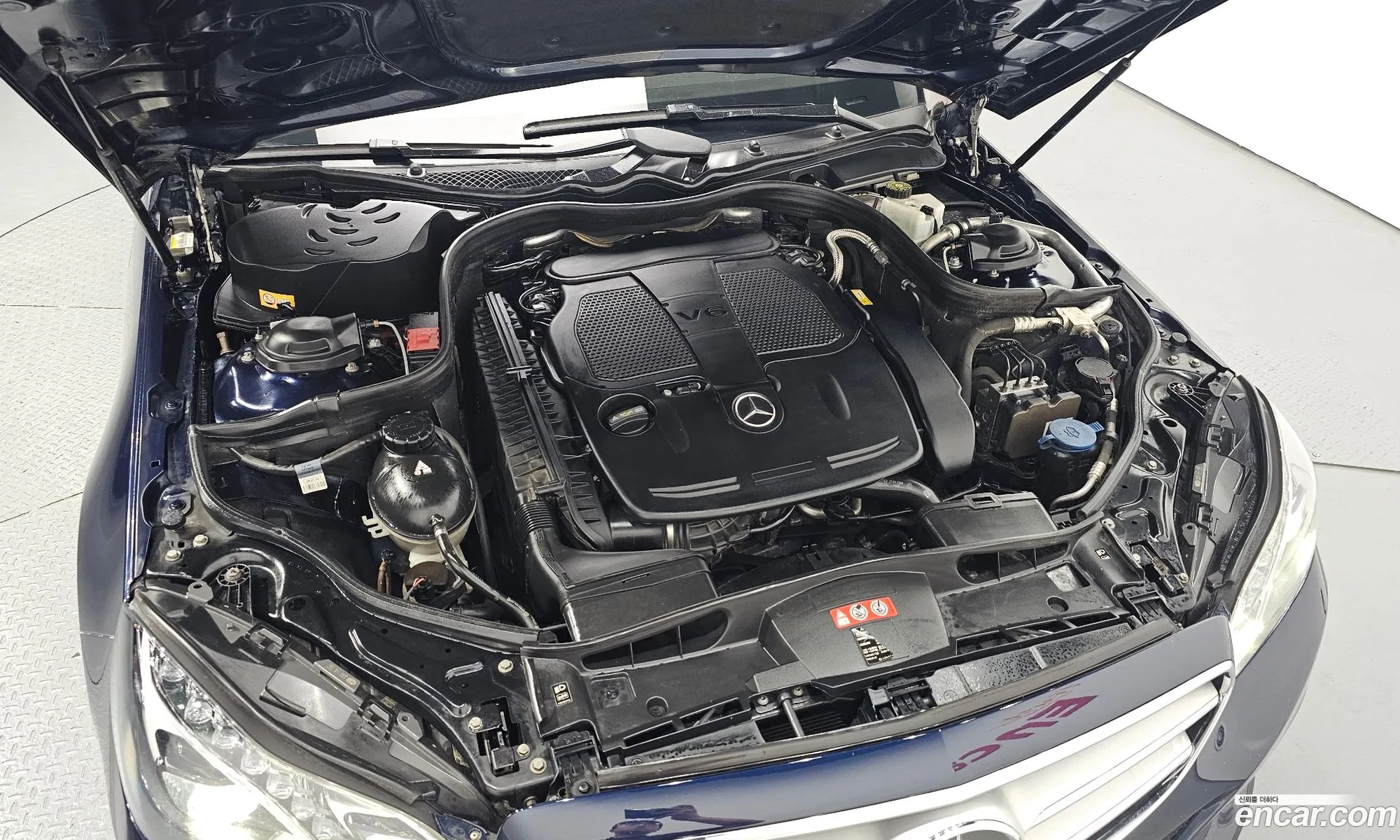 Mercedes-Benz E-Klasse Iv W212 S212 C207 E350 4Matic Avantgarde 2014 - фотография 11572099