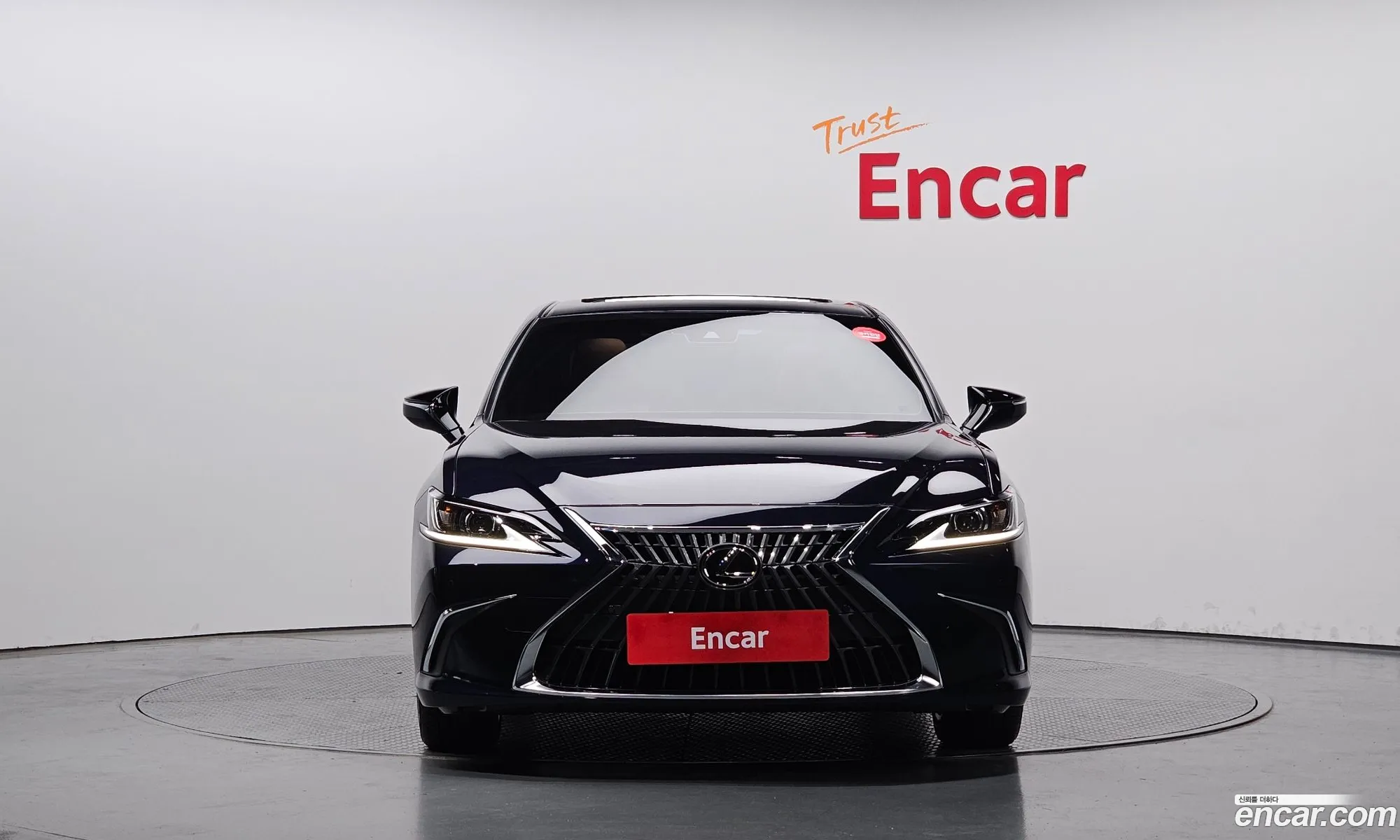Lexus Es Luxury Plus 2023 - фотография 3515820