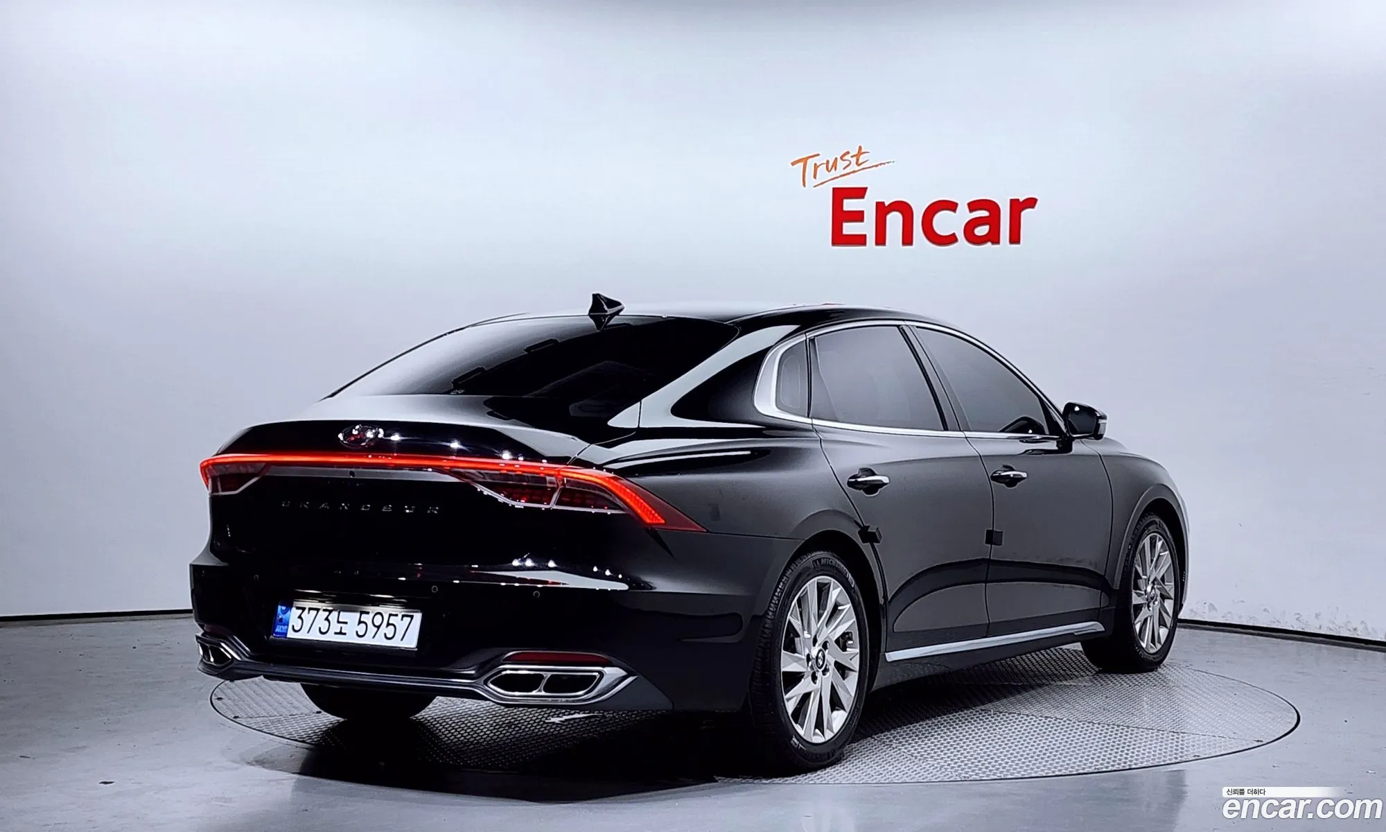 Hyundai Grandeur Vi Calligraphy 2021 - фотография 14081138
