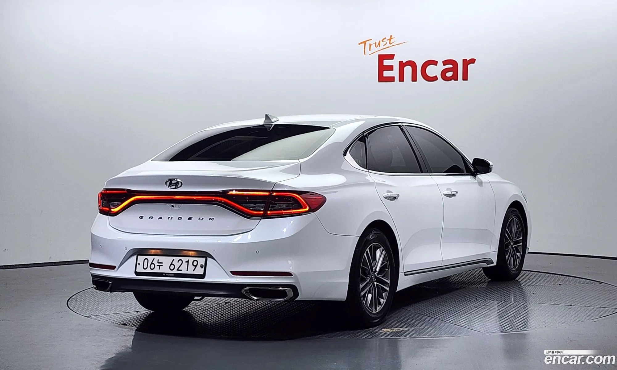 Hyundai Grandeur Vi 24 Premium 2018 - фотография 18471794