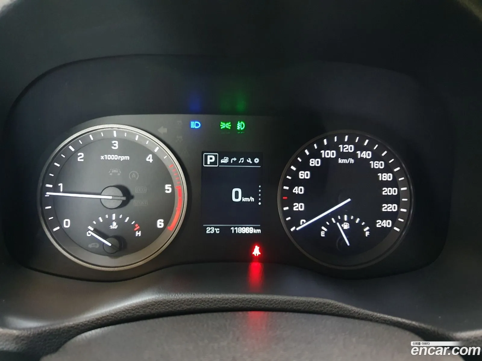 Hyundai Tucson Iii Diesel 20 2Wd 2015 - фотография 18657131