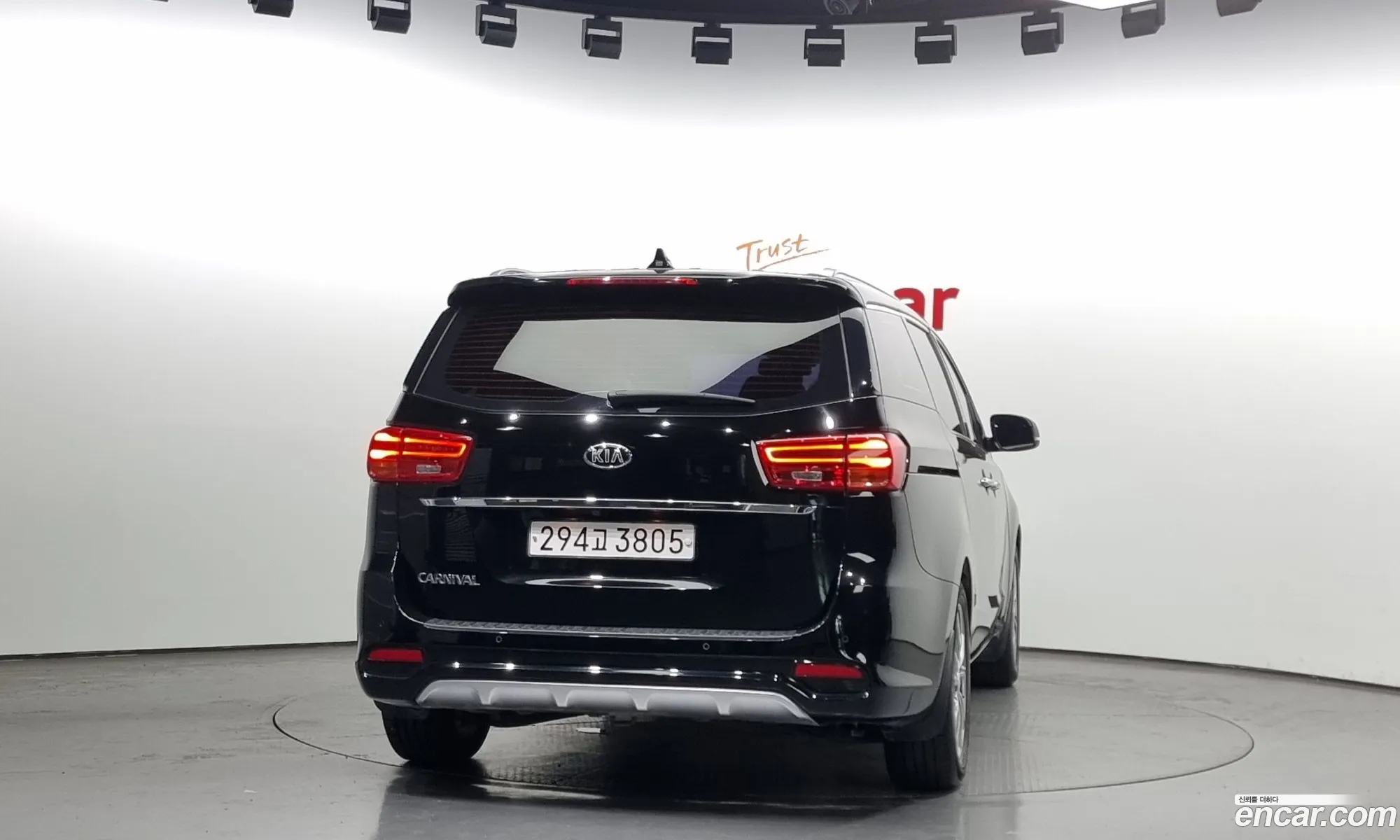 Kia Carnival Iii 9-Seater Prestige 2019 - фотография 12551797