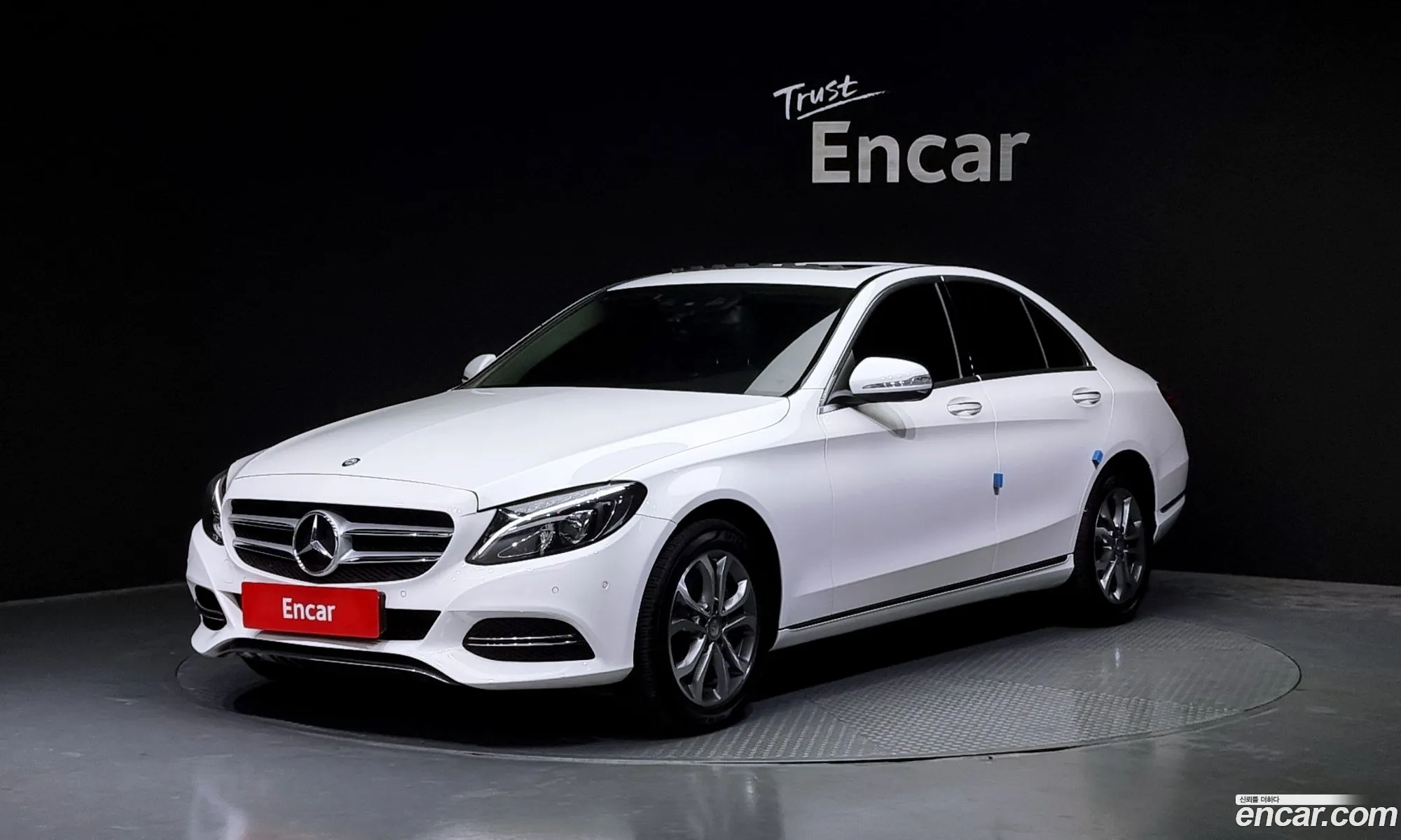 Mercedes-Benz C-Klasse C220 Bluetech Avantgarde 2015 - фотография 11992484