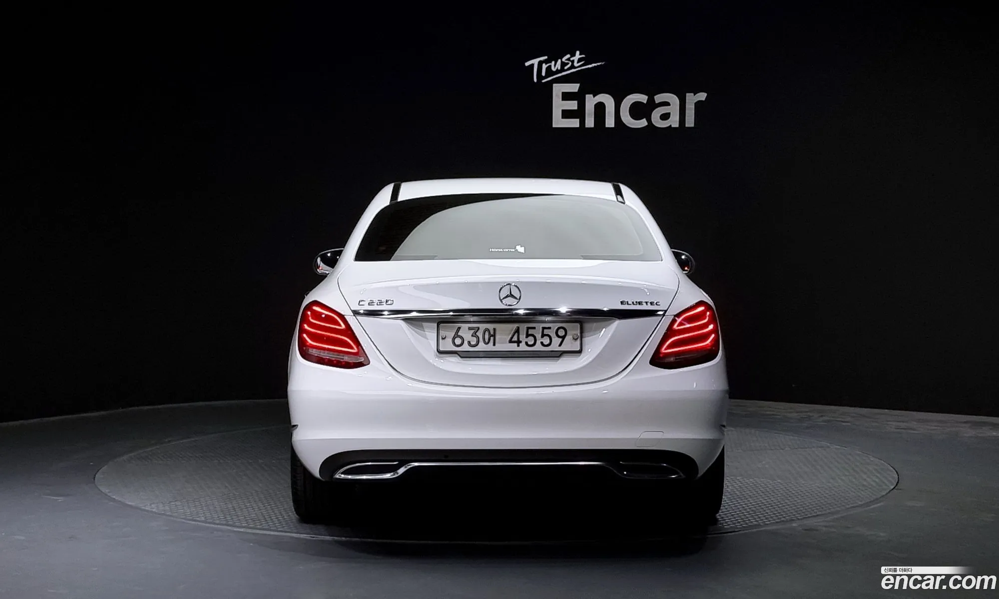 Mercedes-Benz C-Klasse C220 Bluetech Avantgarde 2015 - фотография 11992487