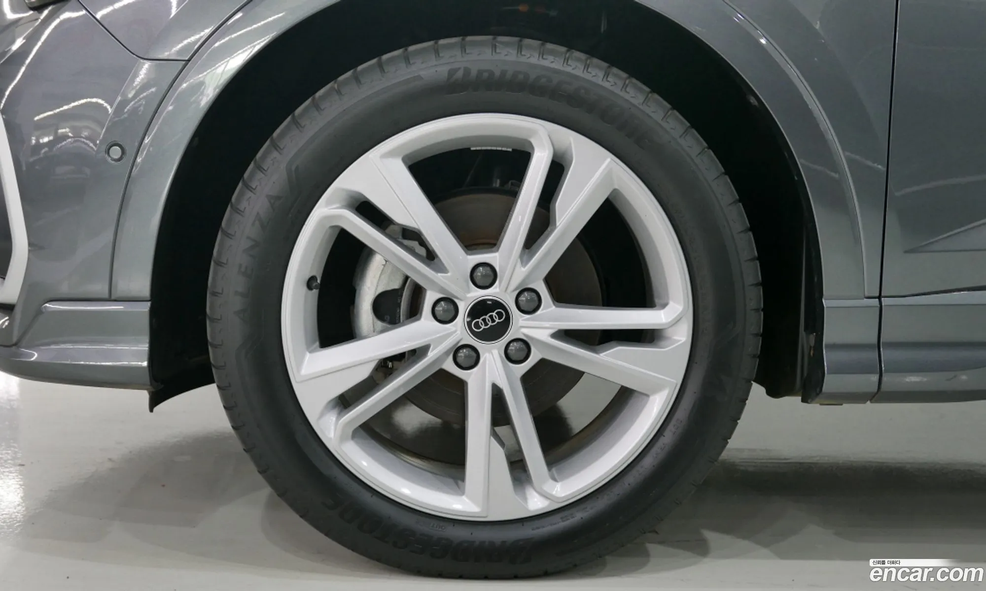 Audi Q3 35 Tdi Premium Sportback 2023 - фотография 672913