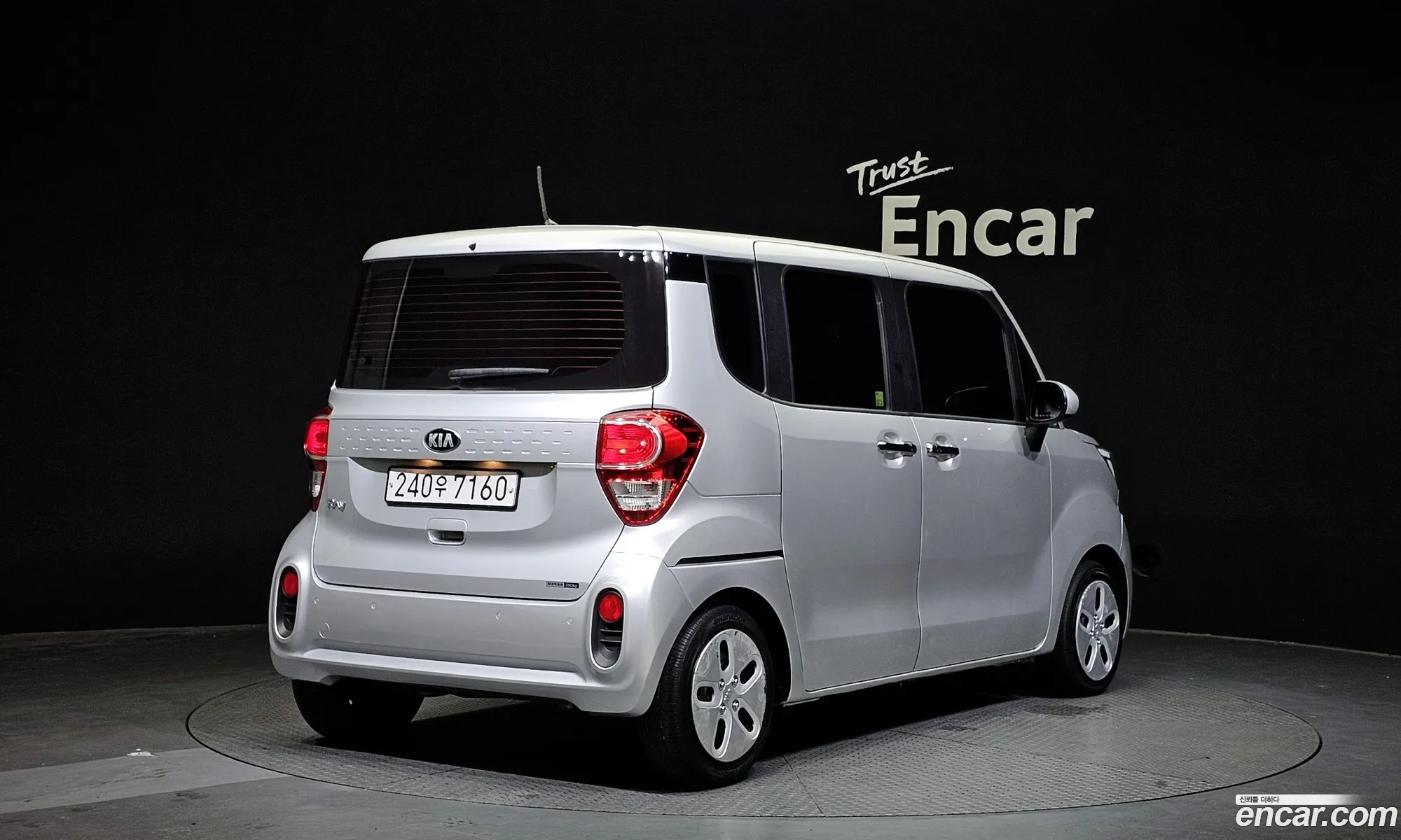 Kia Ray Van 2019 - фотография 11973877