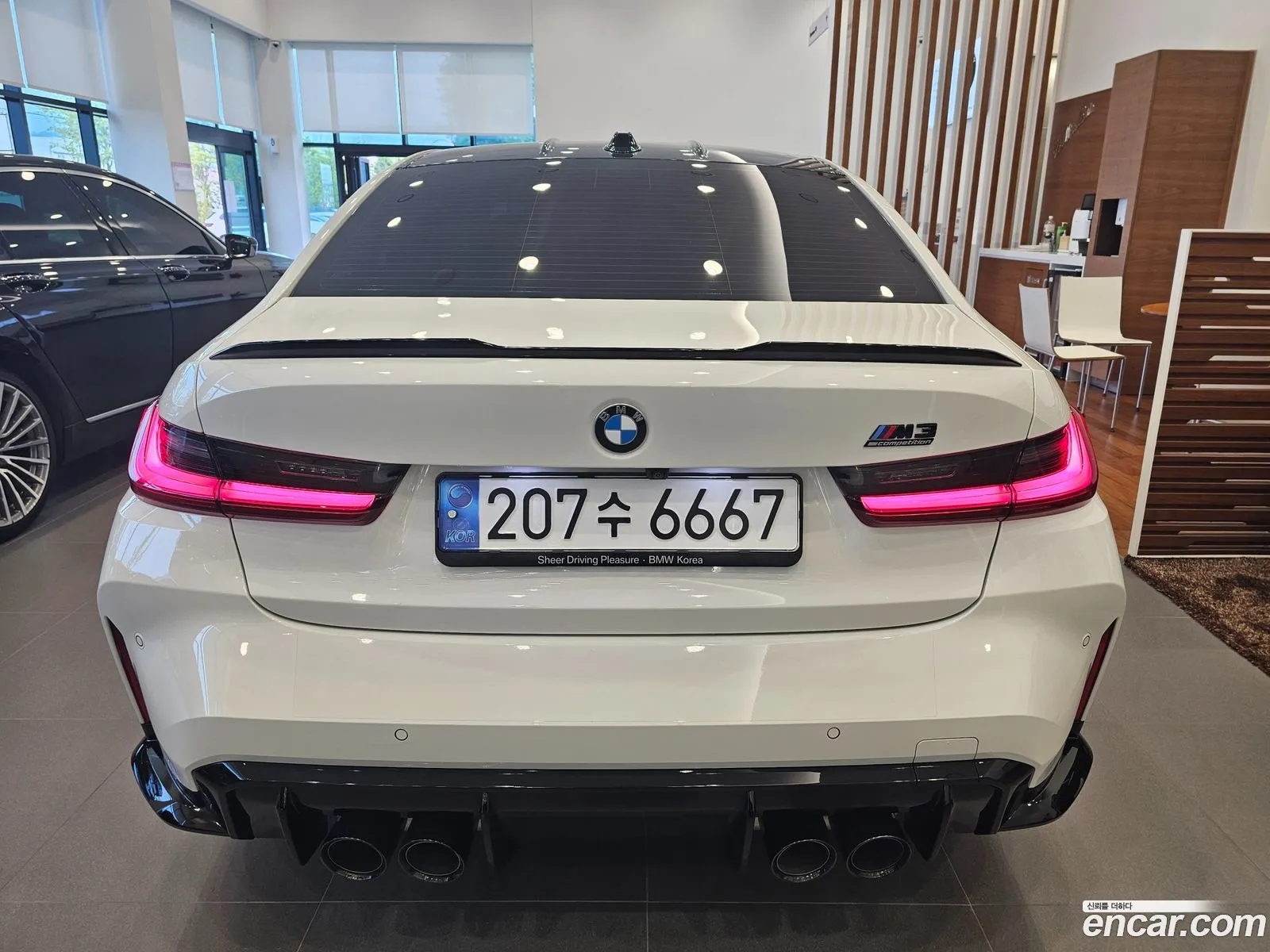 BMW M3 M3 Sedan Competition M xDrive 2024 - фотография 15127285