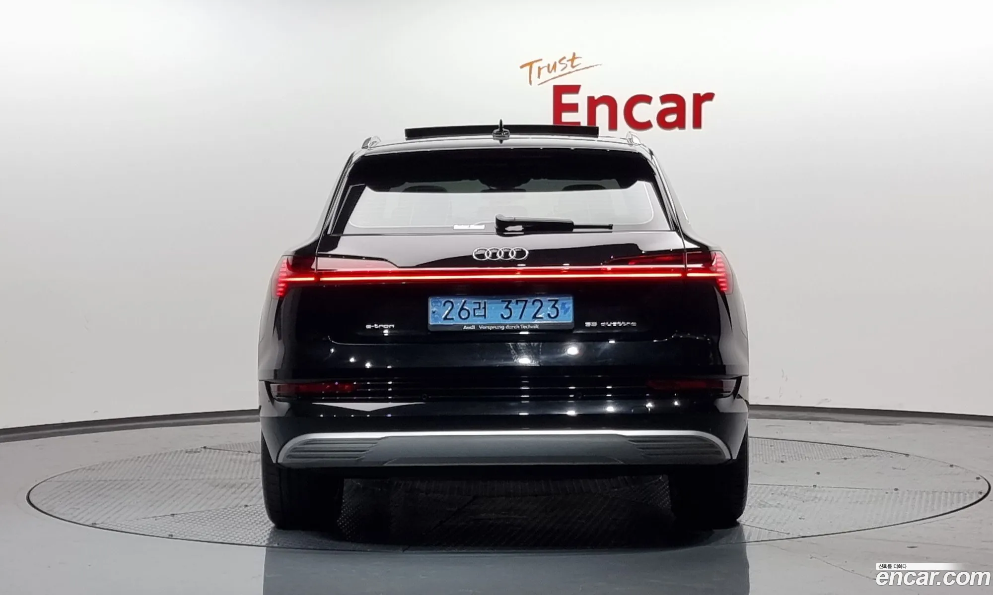 Audi E-Tron I 55 Quattro 2022 - фотография 51794