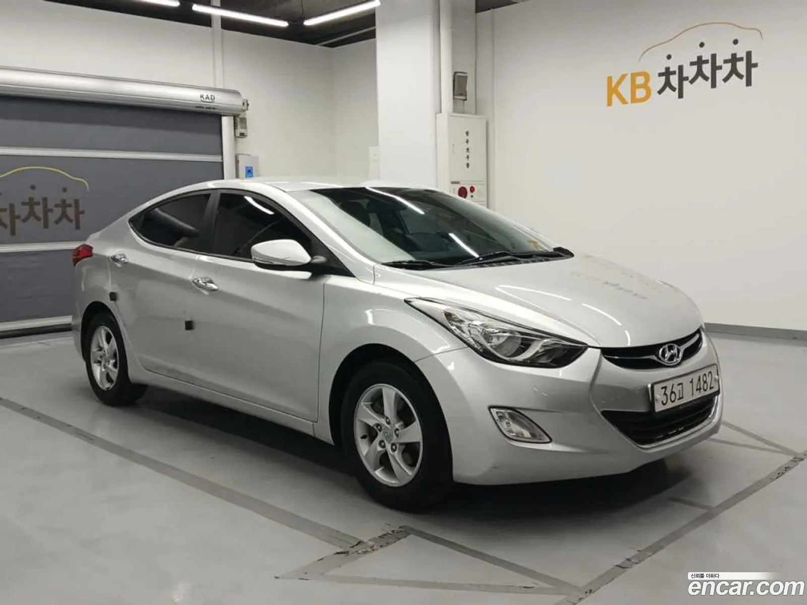Hyundai Avante V Lpi M16 Luxury 2012 - фотография 18489202