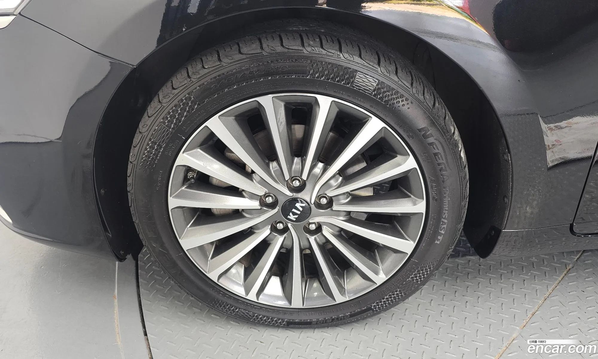 Kia K7 Vg Ii 24 Gdi Limited 2018 - фотография 19058952