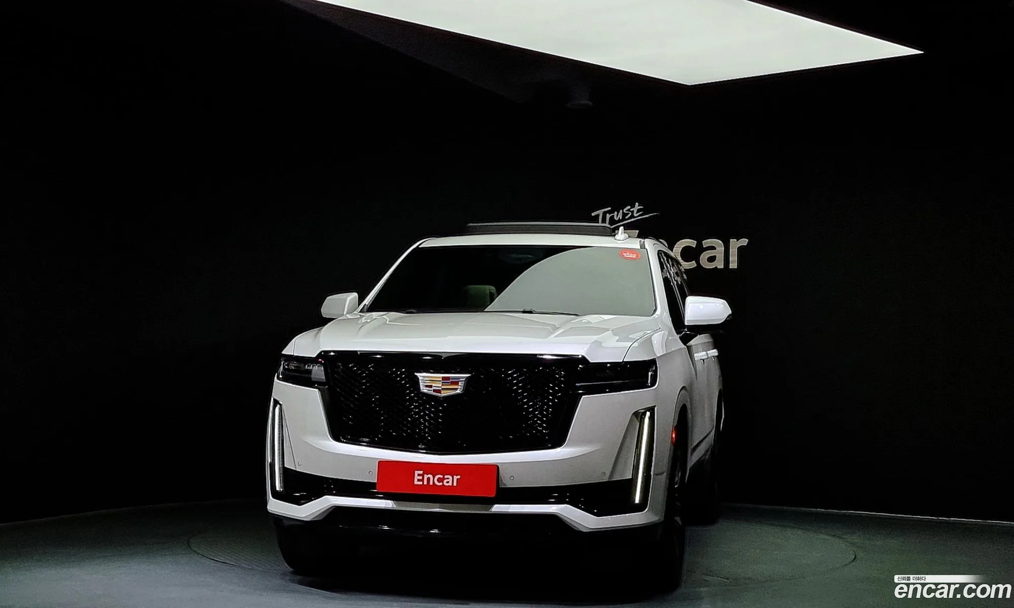 Cadillac Escalade V 62 2022 - фотография 3708458