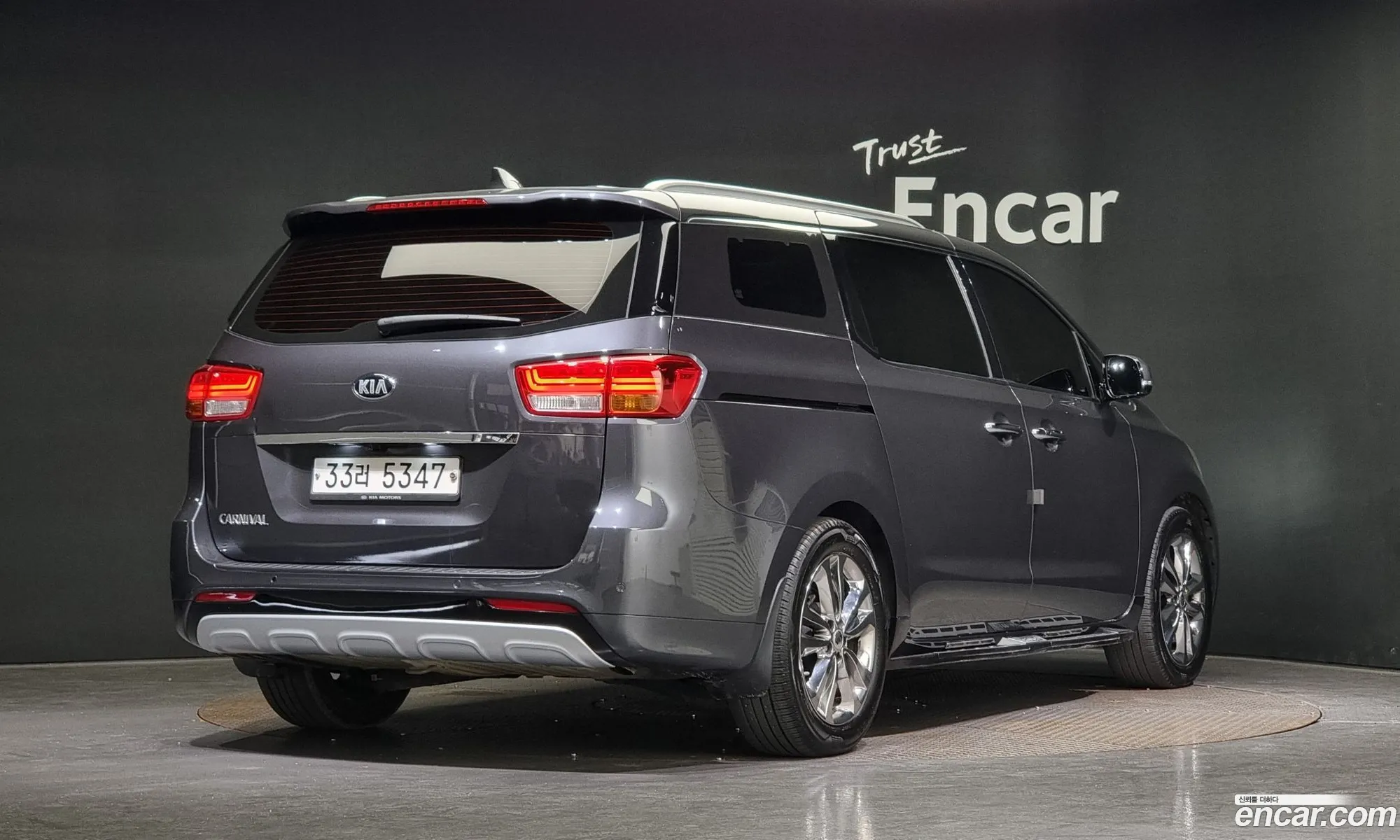 Kia Carnival Gasoline 9-Seater Noblesse 2018 - фотография 18018493
