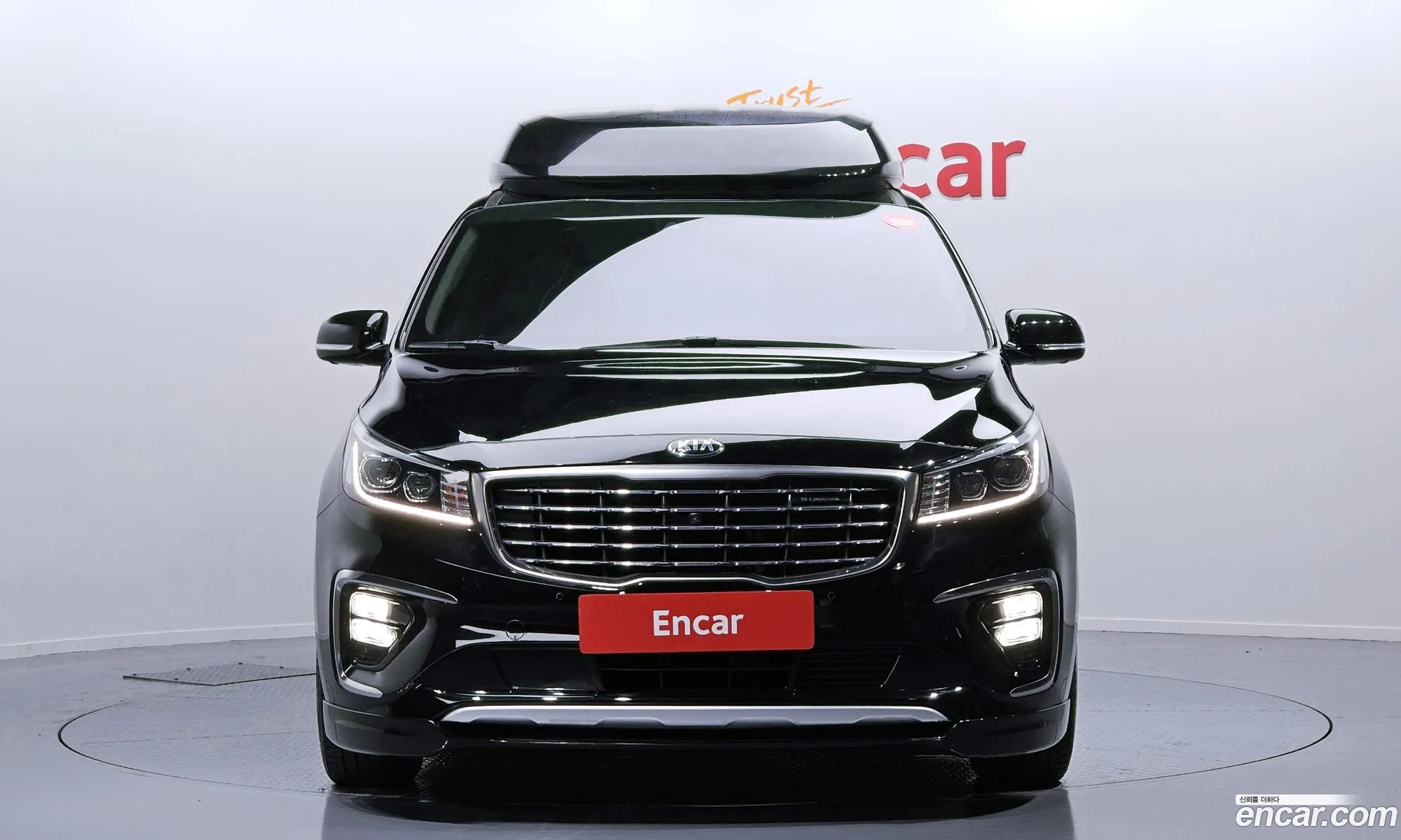 Kia Carnival Iii 9-Seater High Limousine 2019 - фотография 17941525